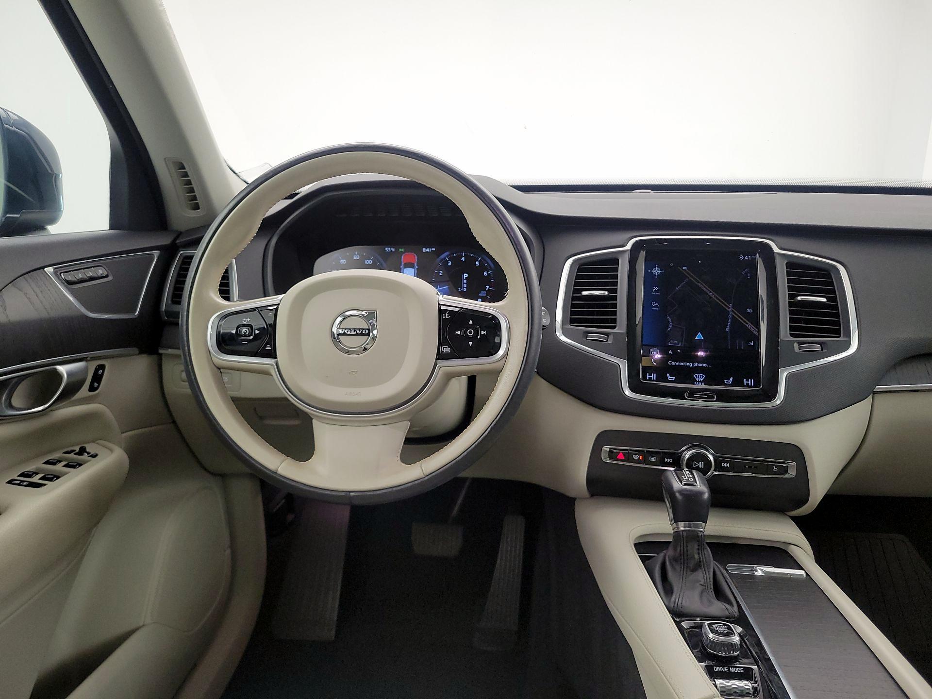 Thumbnail: 2020 Volvo XC90 - 10