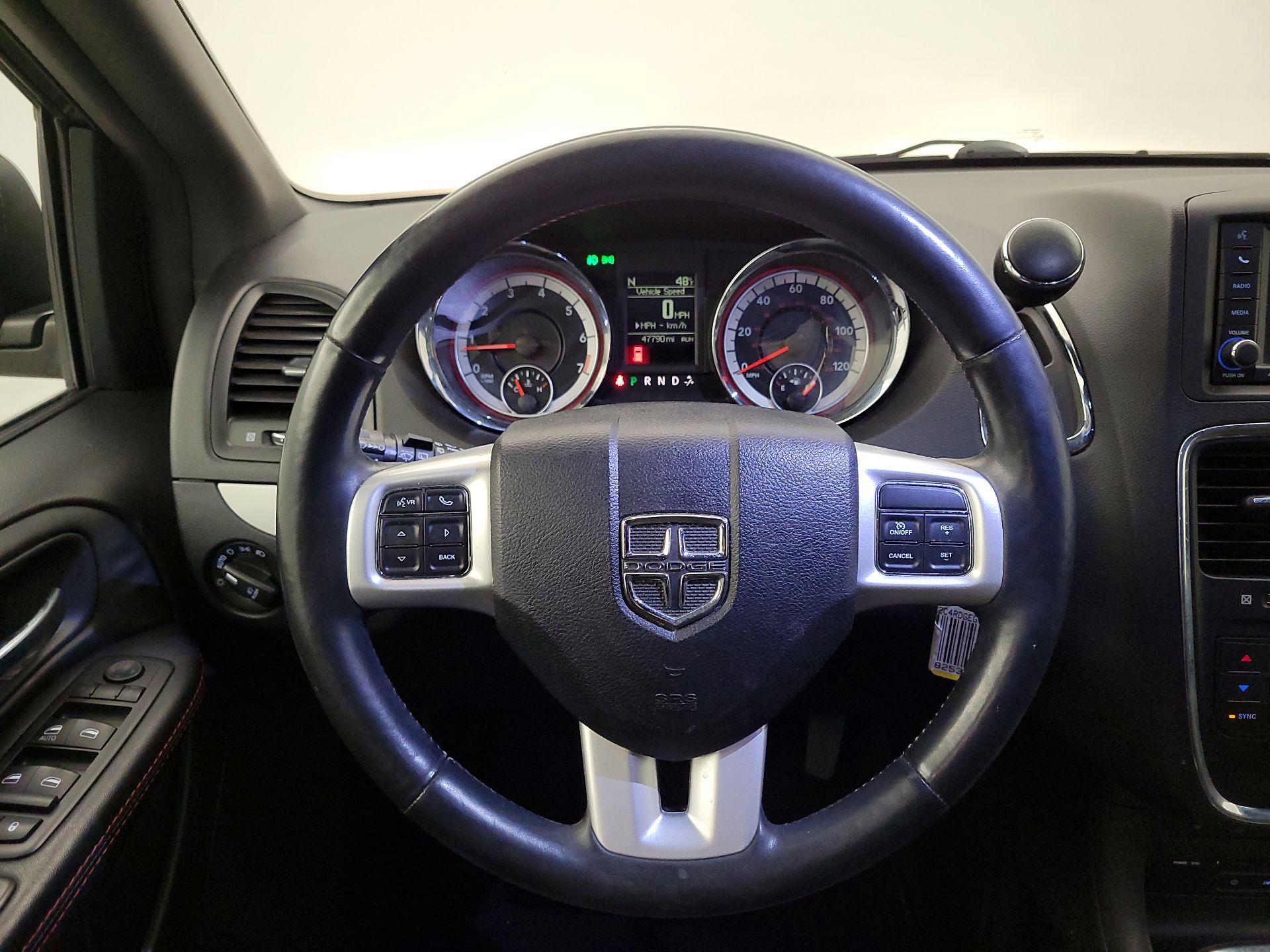 Thumbnail: 2016 Dodge Grand Caravan - 10