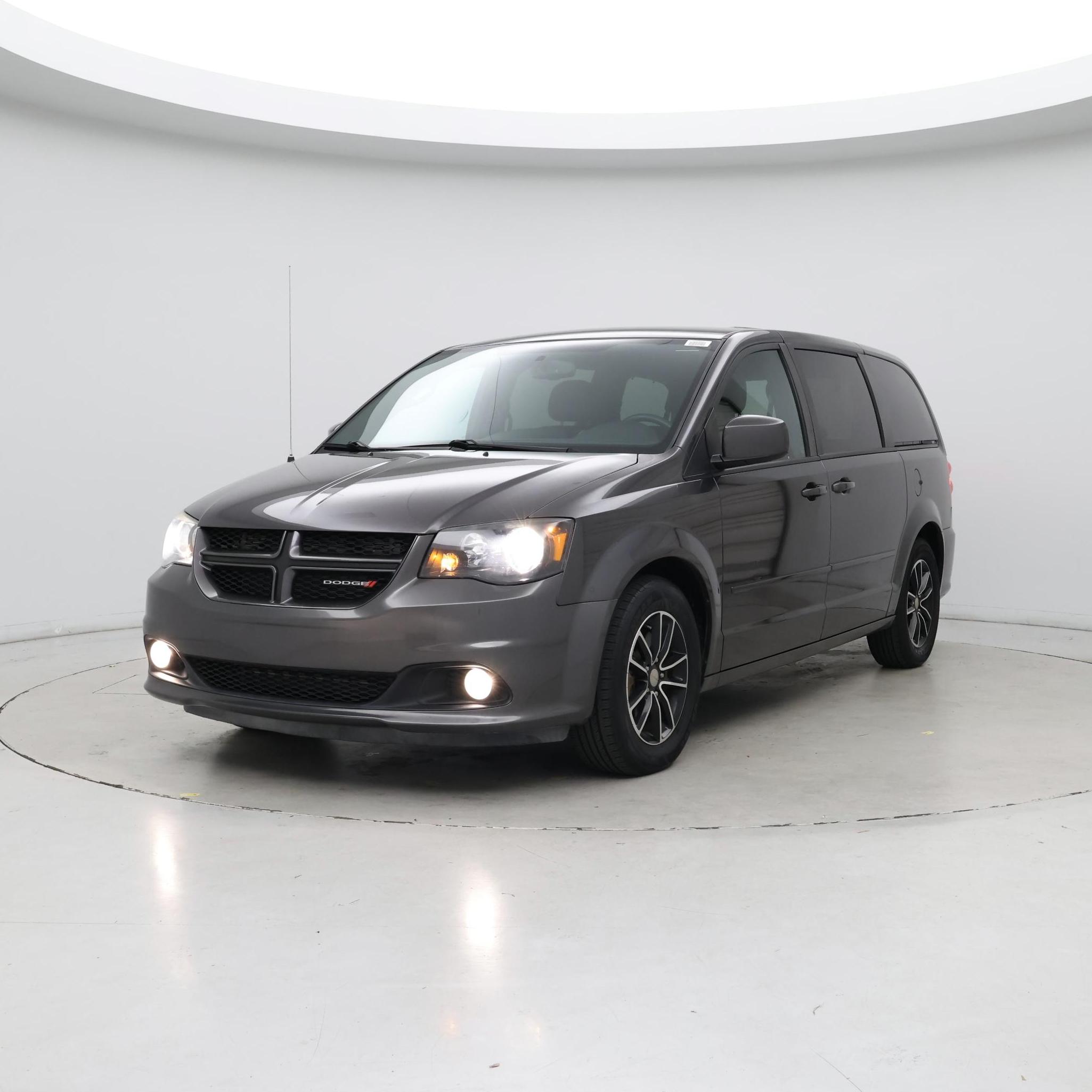 Thumbnail: 2016 Dodge Grand Caravan - 4