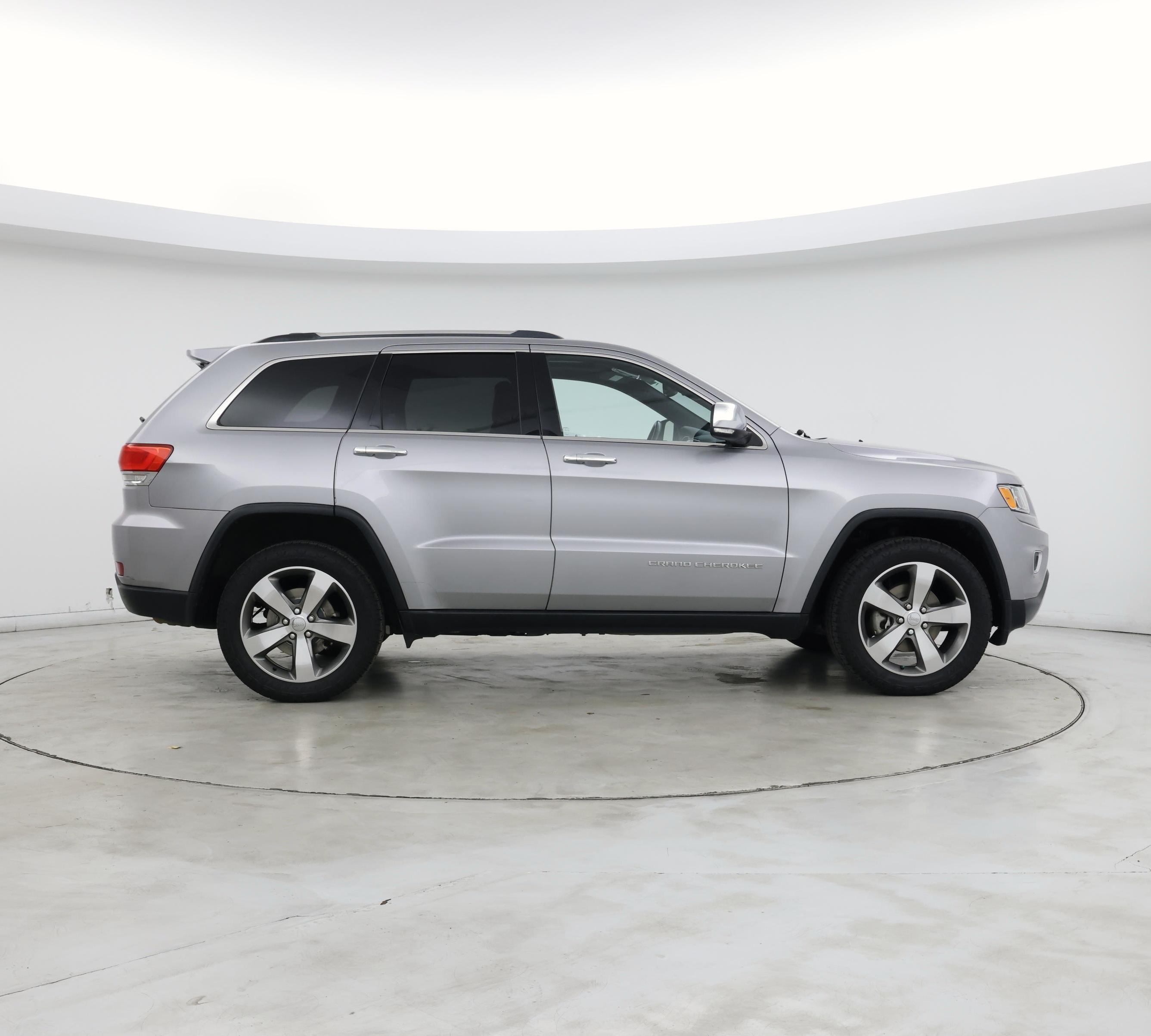 Thumbnail: 2015 Jeep Grand Cherokee - 7