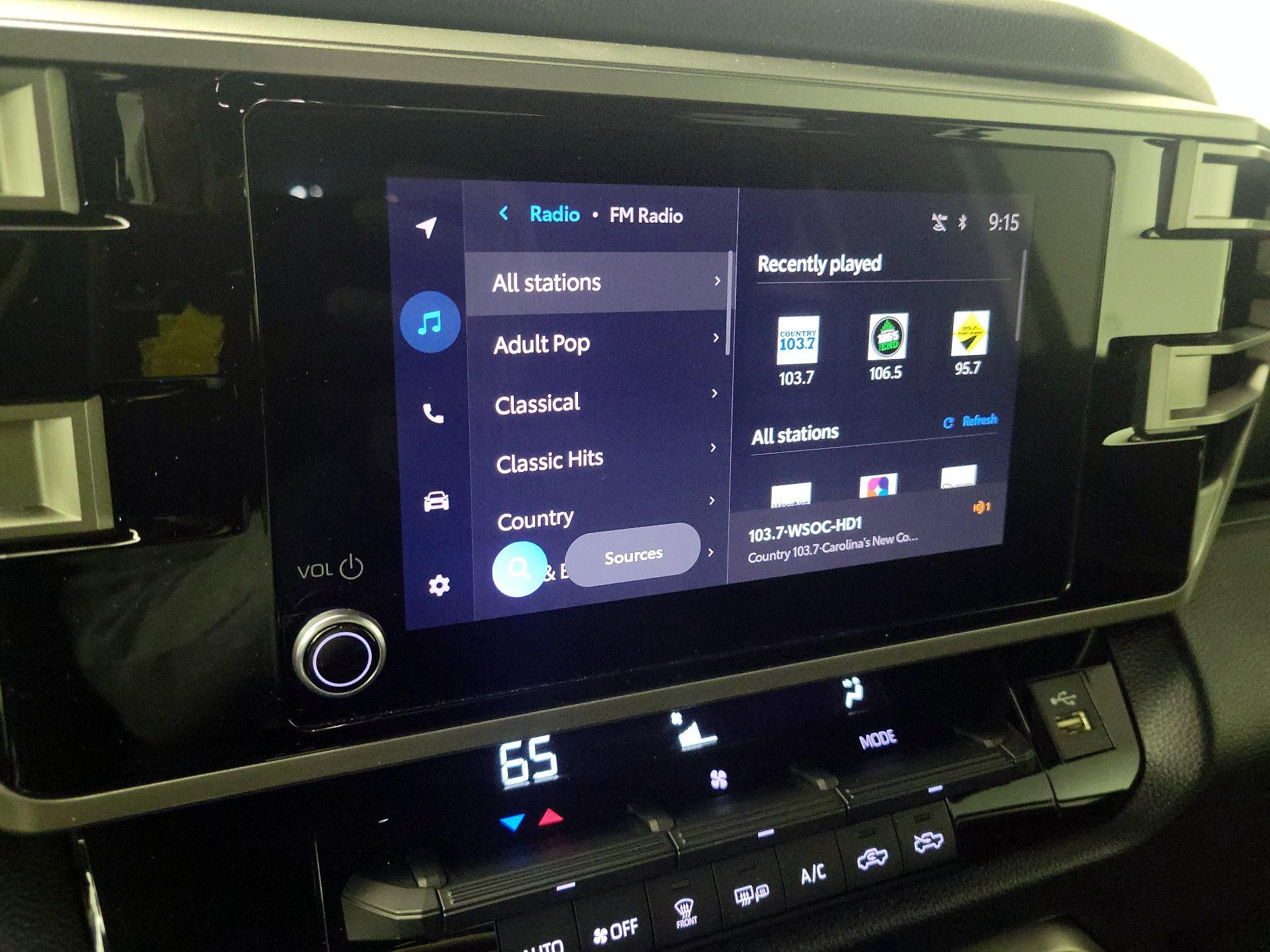 Thumbnail: 2025 Toyota Tundra - 15