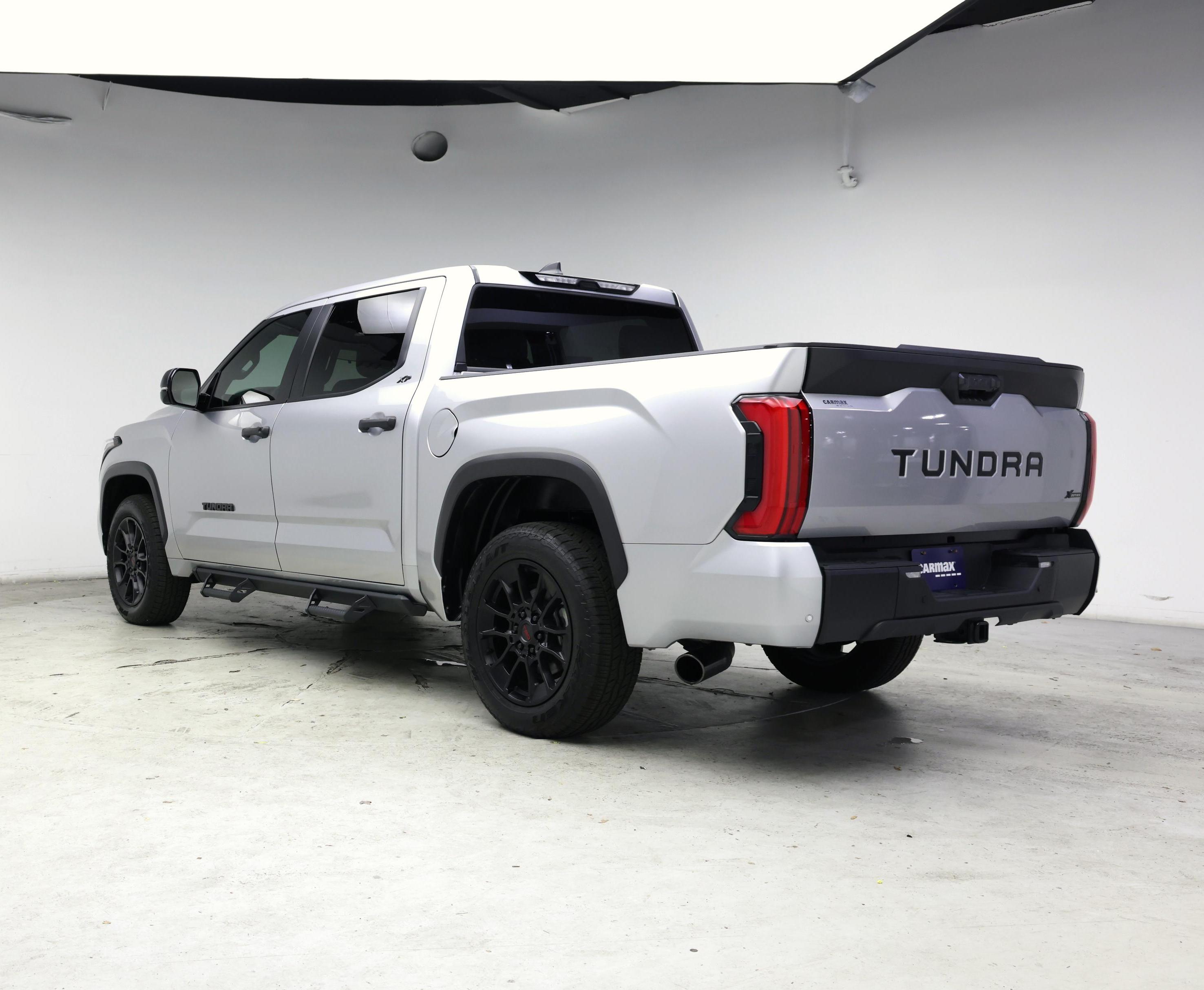 Thumbnail: 2025 Toyota Tundra - 2