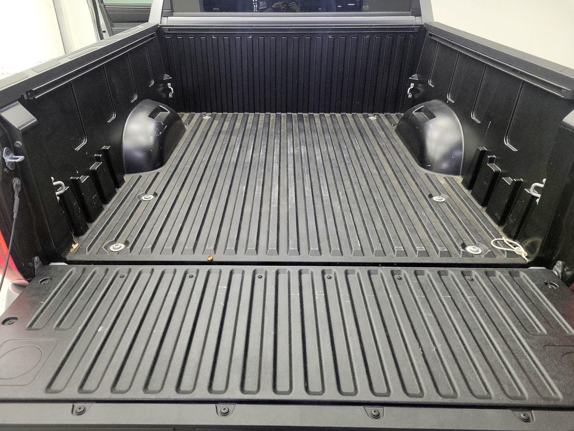 Thumbnail: 2025 Toyota Tundra - 20