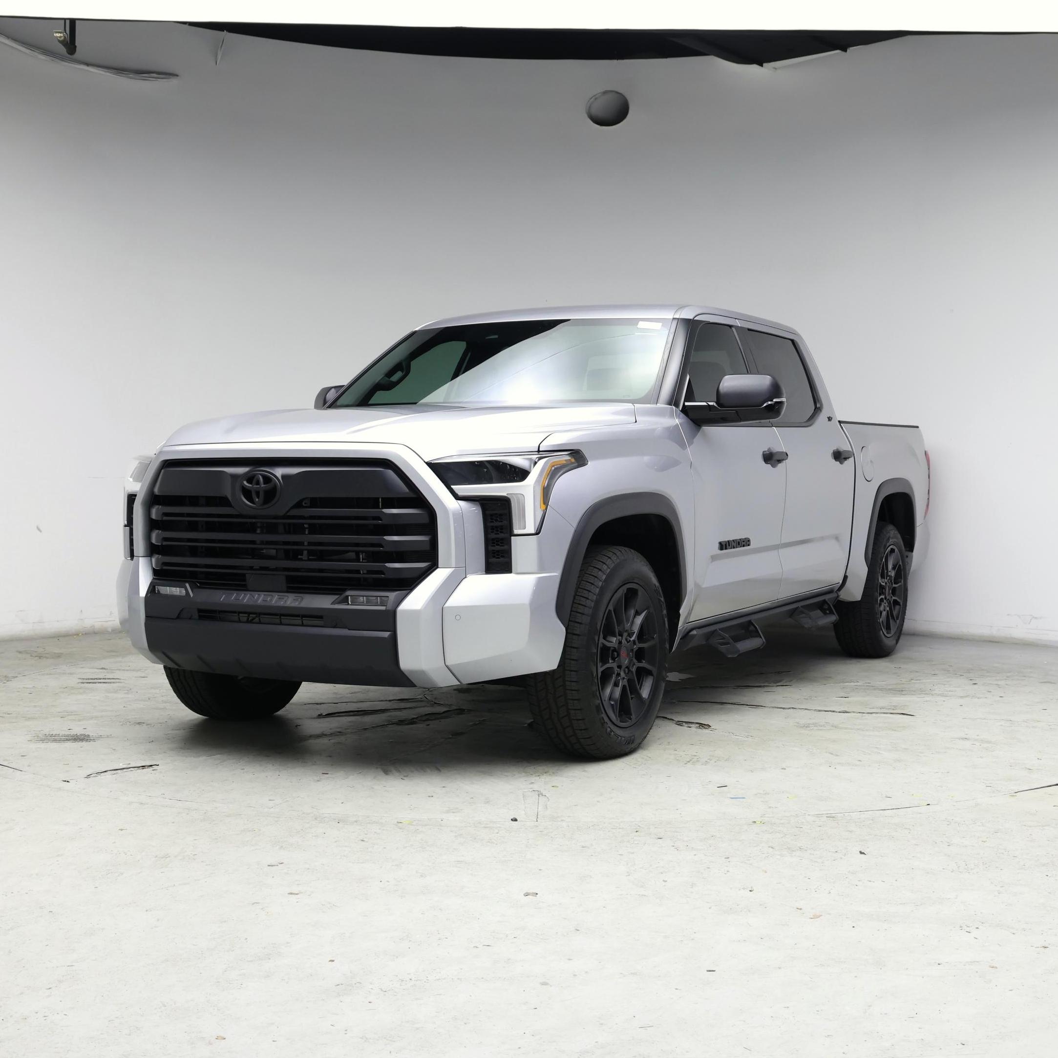 Thumbnail: 2025 Toyota Tundra - 4