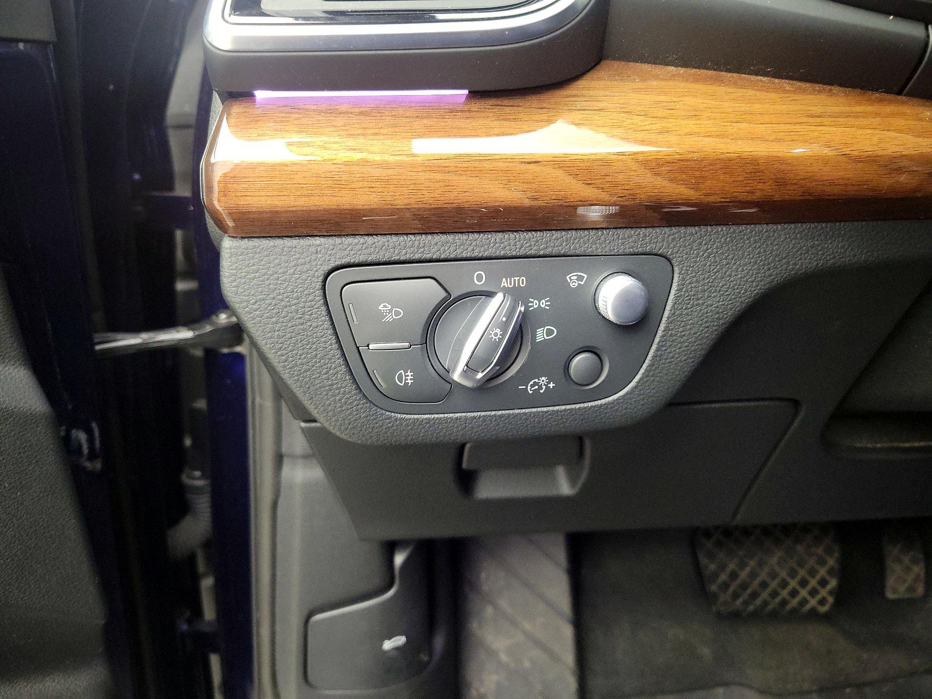 Thumbnail: 2021 Audi Q5 - 13