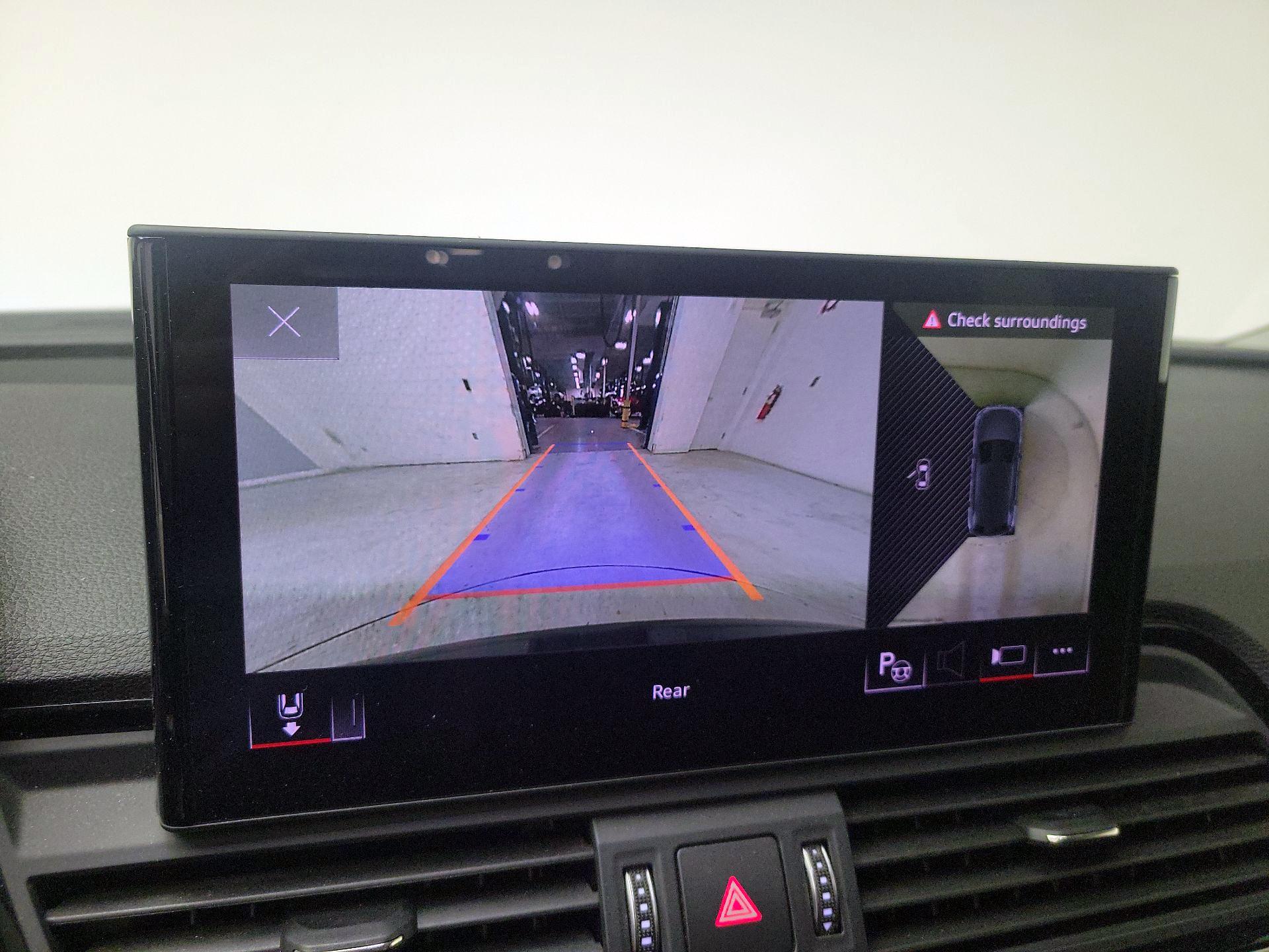 Thumbnail: 2021 Audi Q5 - 15