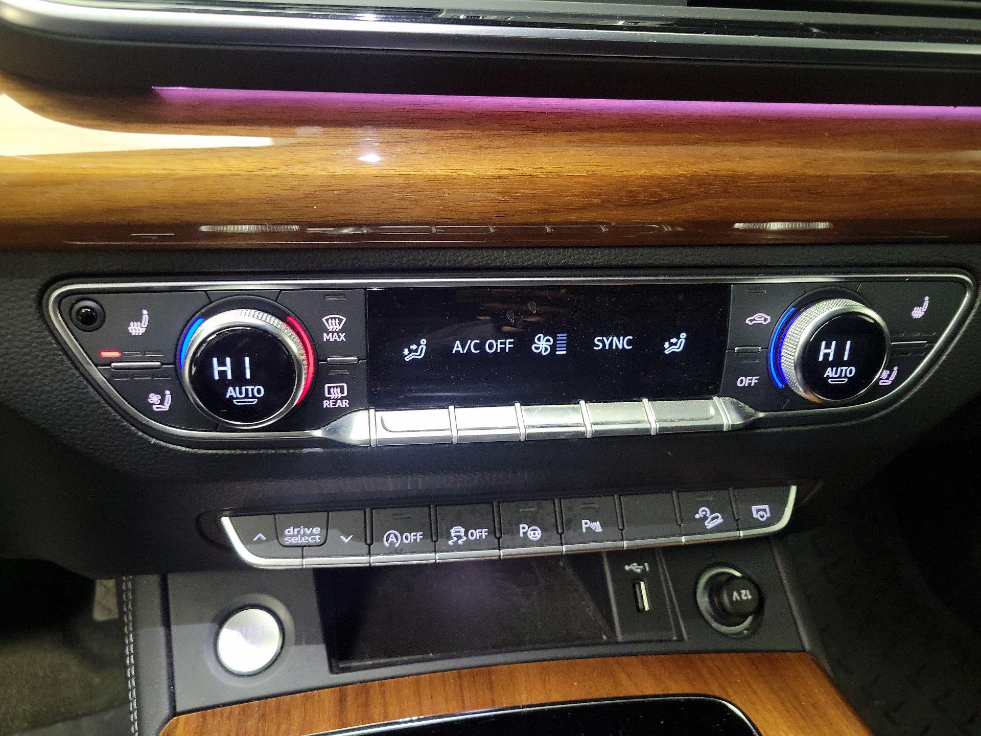 Thumbnail: 2021 Audi Q5 - 17