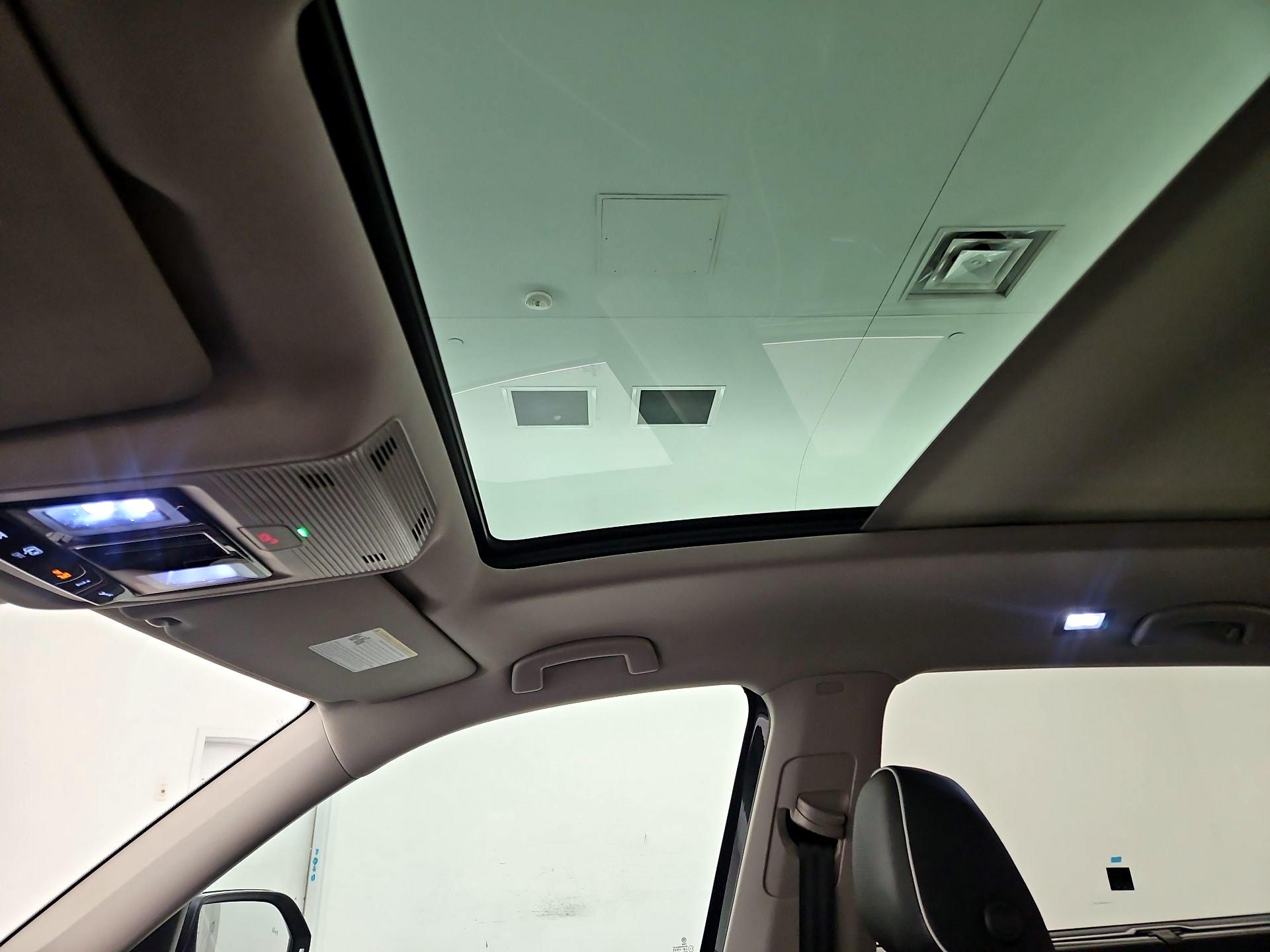 Thumbnail: 2025 Volkswagen Atlas - 20