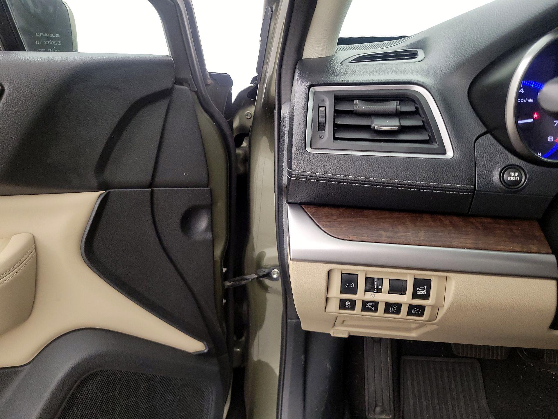 Thumbnail: 2018 Subaru Outback - 13