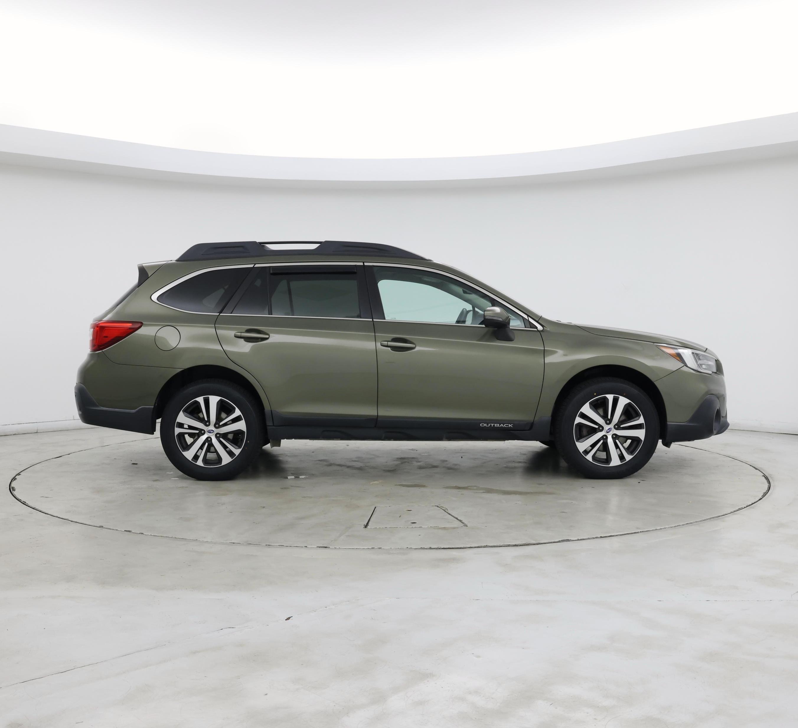 Thumbnail: 2018 Subaru Outback - 7