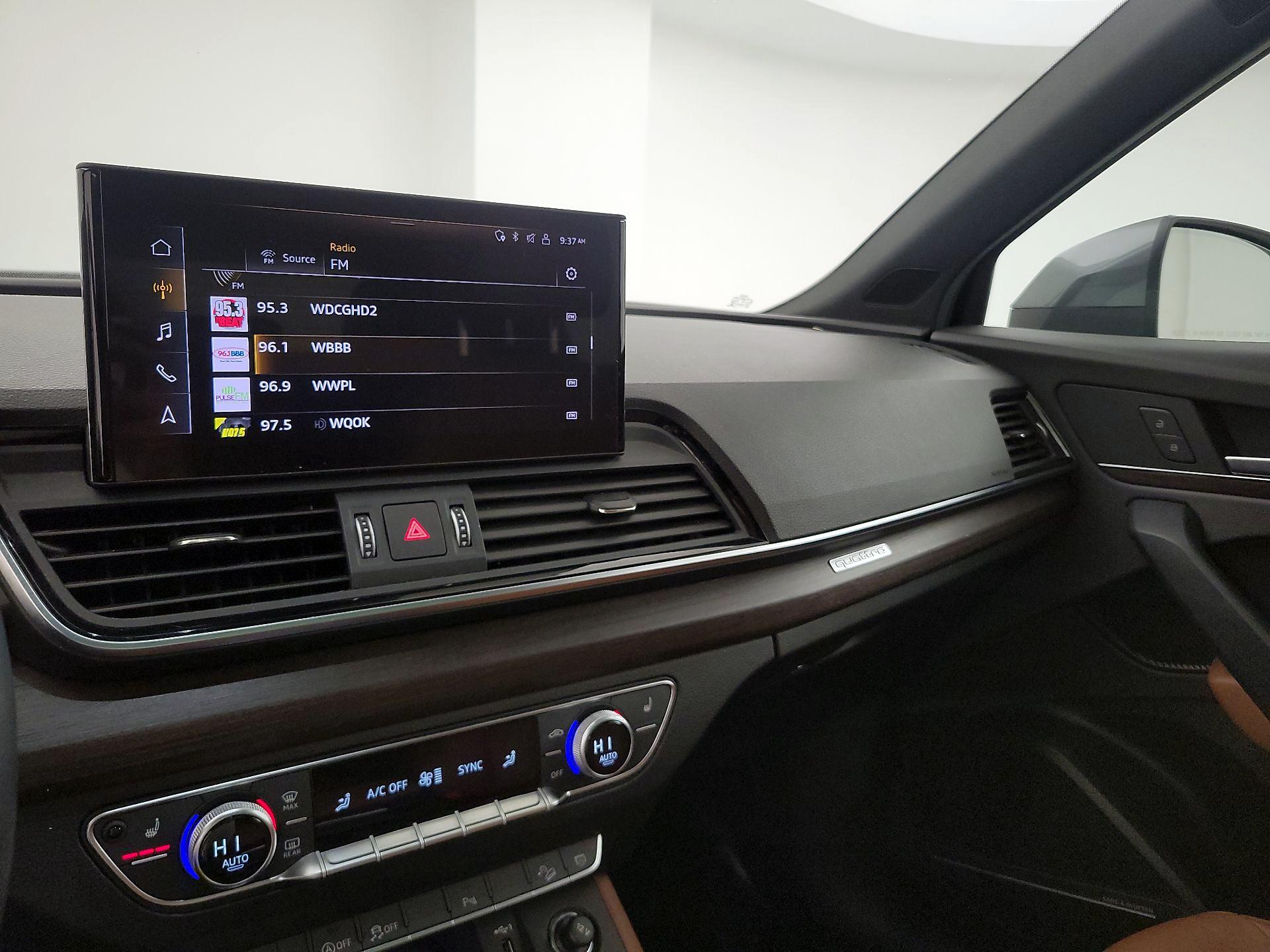 Thumbnail: 2022 Audi Q5 - 16