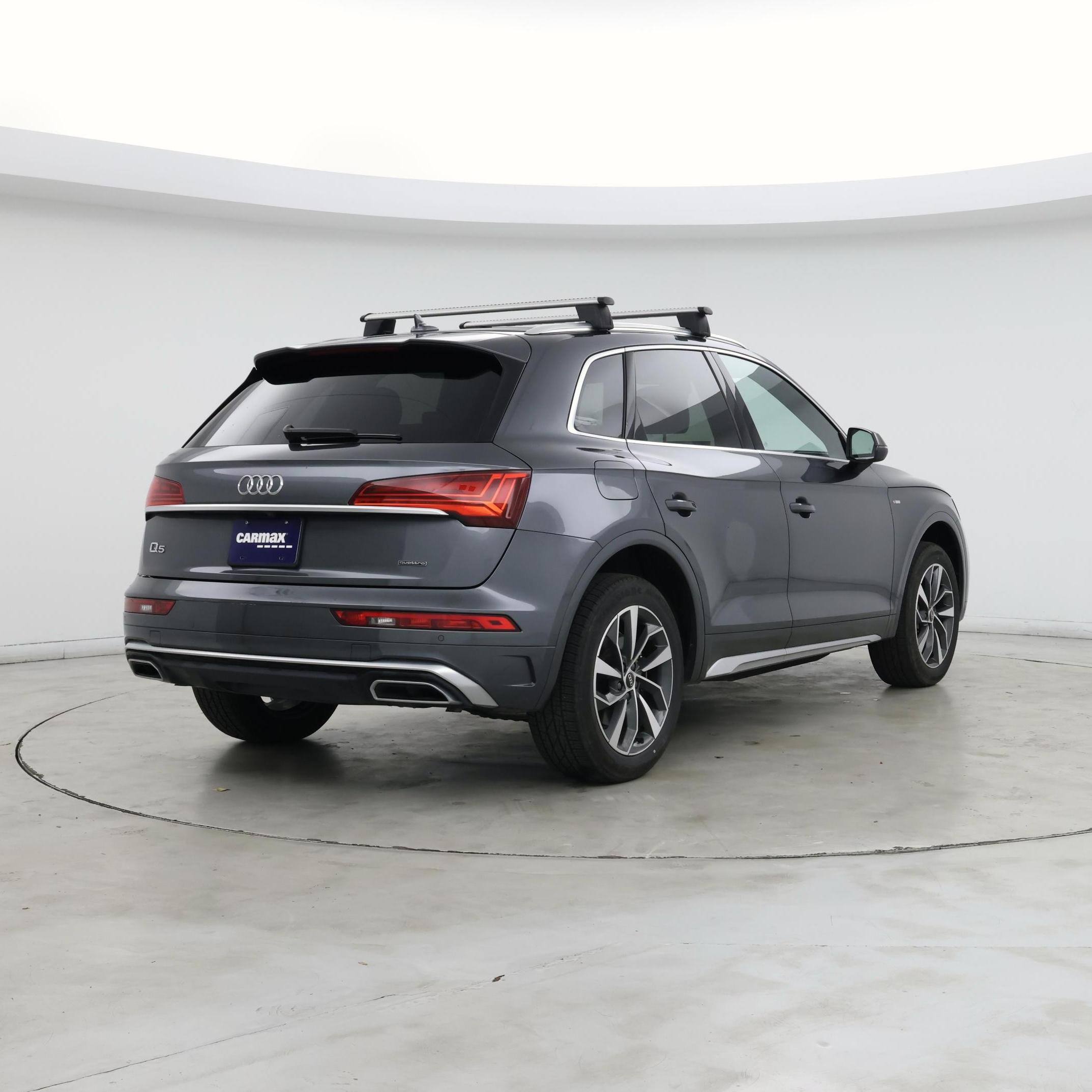 Thumbnail: 2022 Audi Q5 - 8