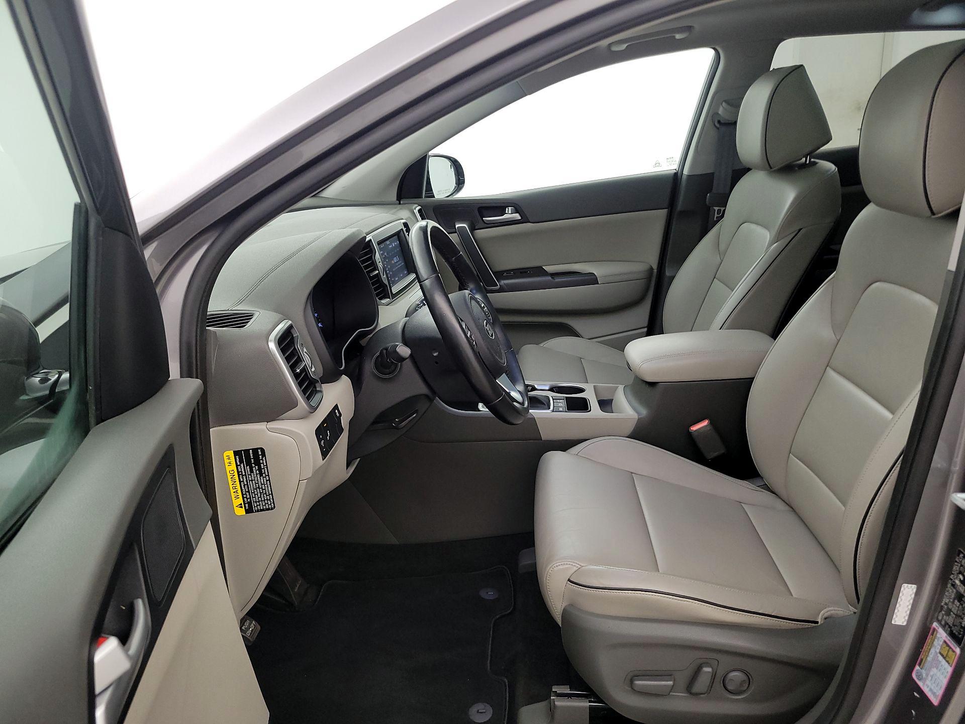 Thumbnail: 2017 Kia Sportage - 11