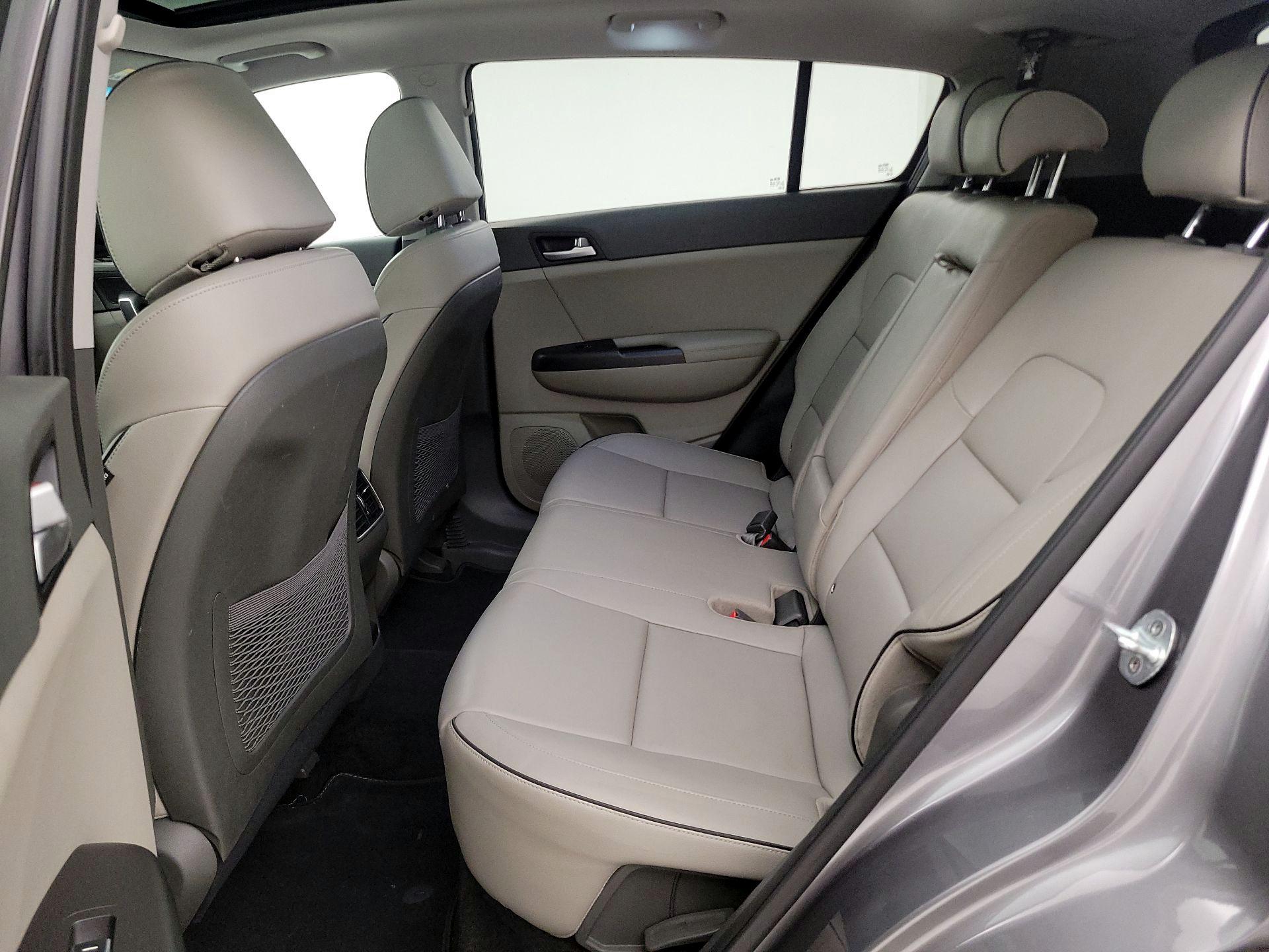 Thumbnail: 2017 Kia Sportage - 20