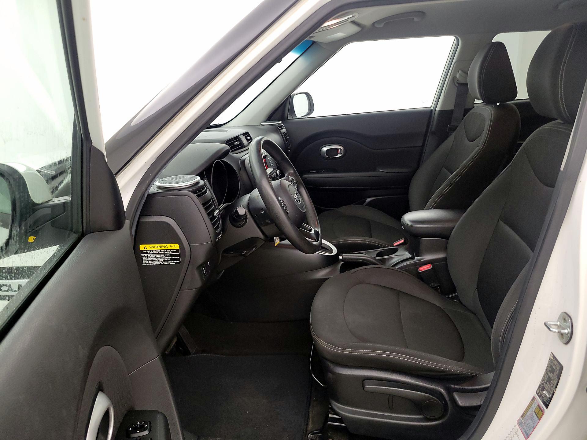 Thumbnail: 2016 Kia Soul - 11