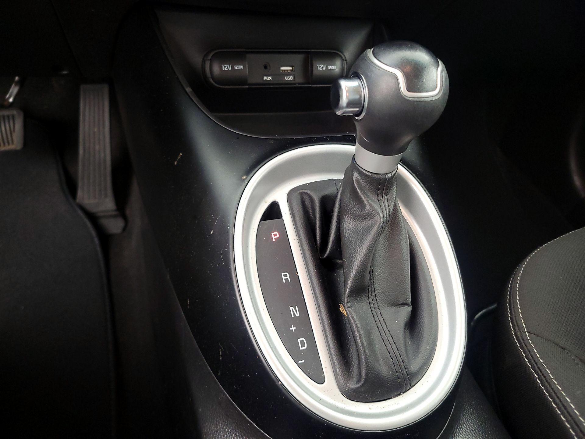 Thumbnail: 2016 Kia Soul - 16