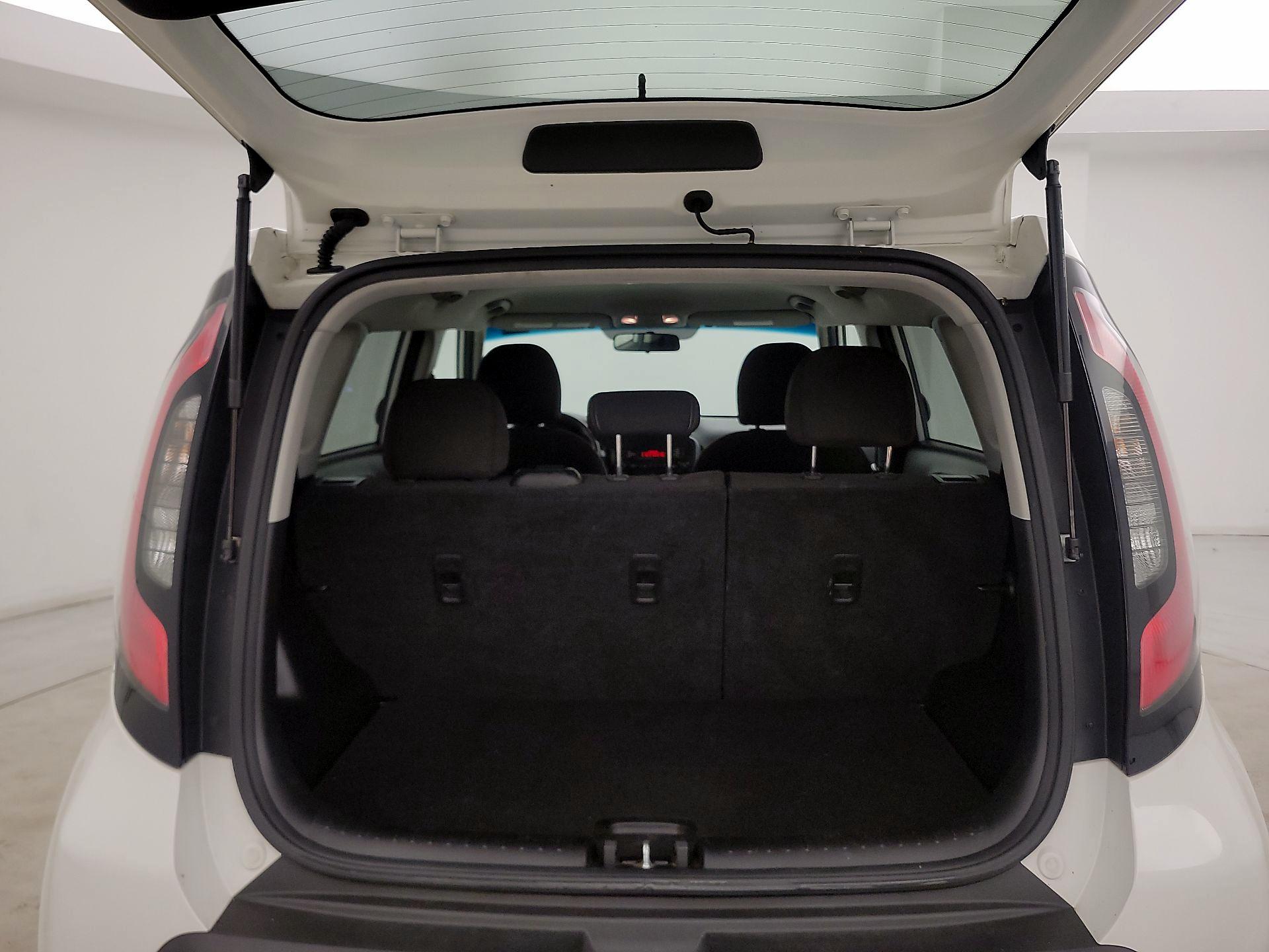 Thumbnail: 2016 Kia Soul - 19