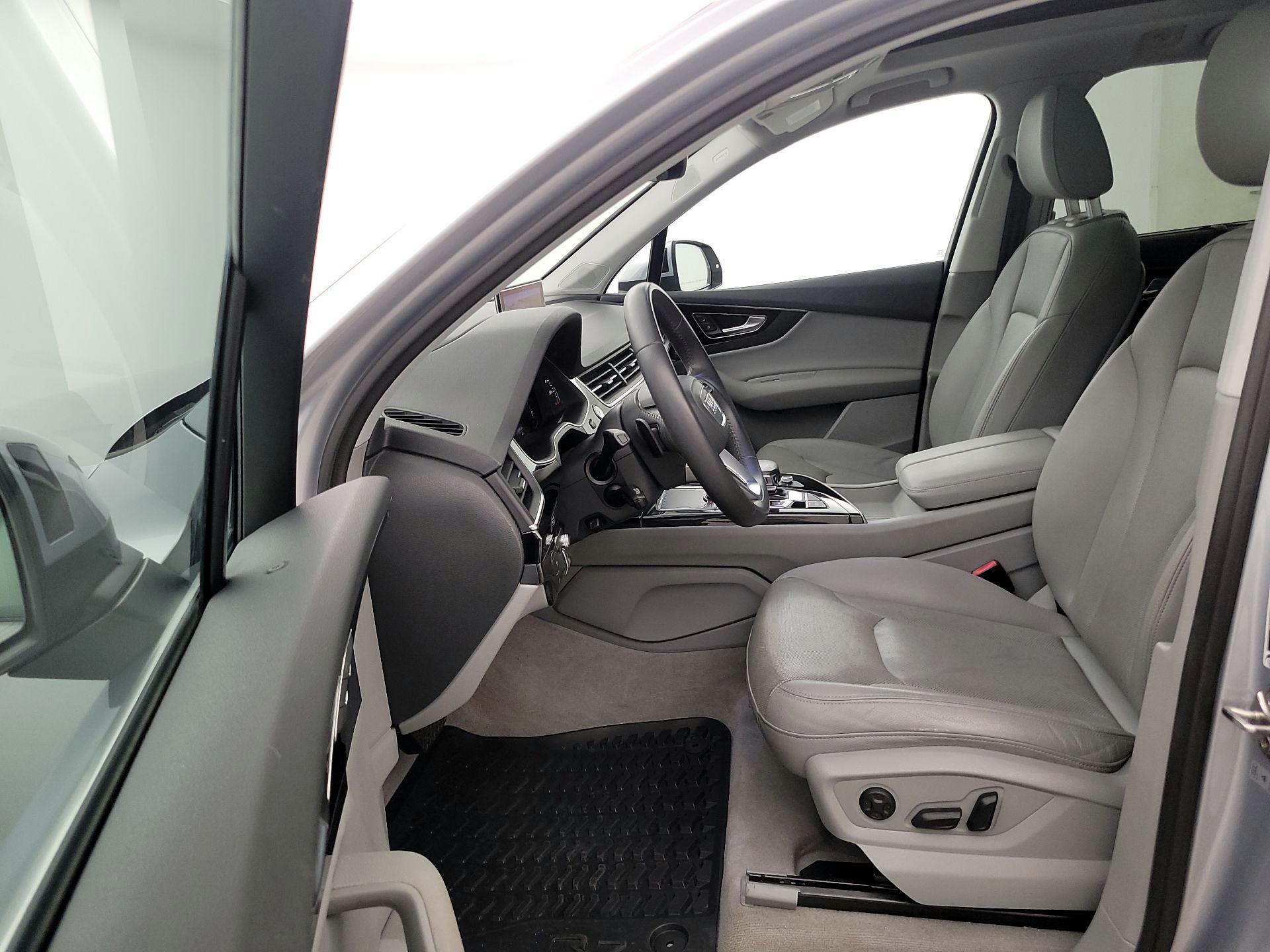 Thumbnail: 2019 Audi Q7 - 11