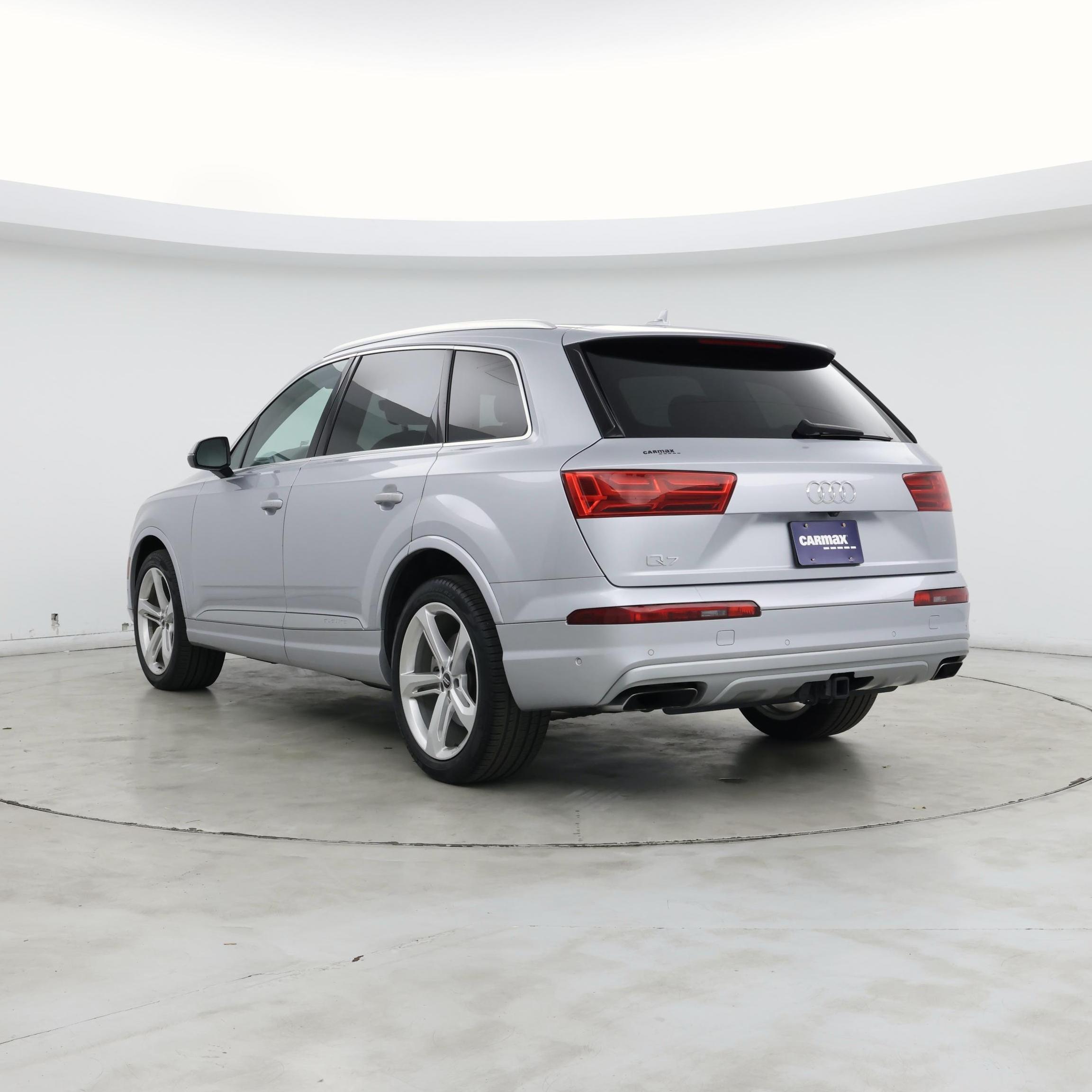 Thumbnail: 2019 Audi Q7 - 2