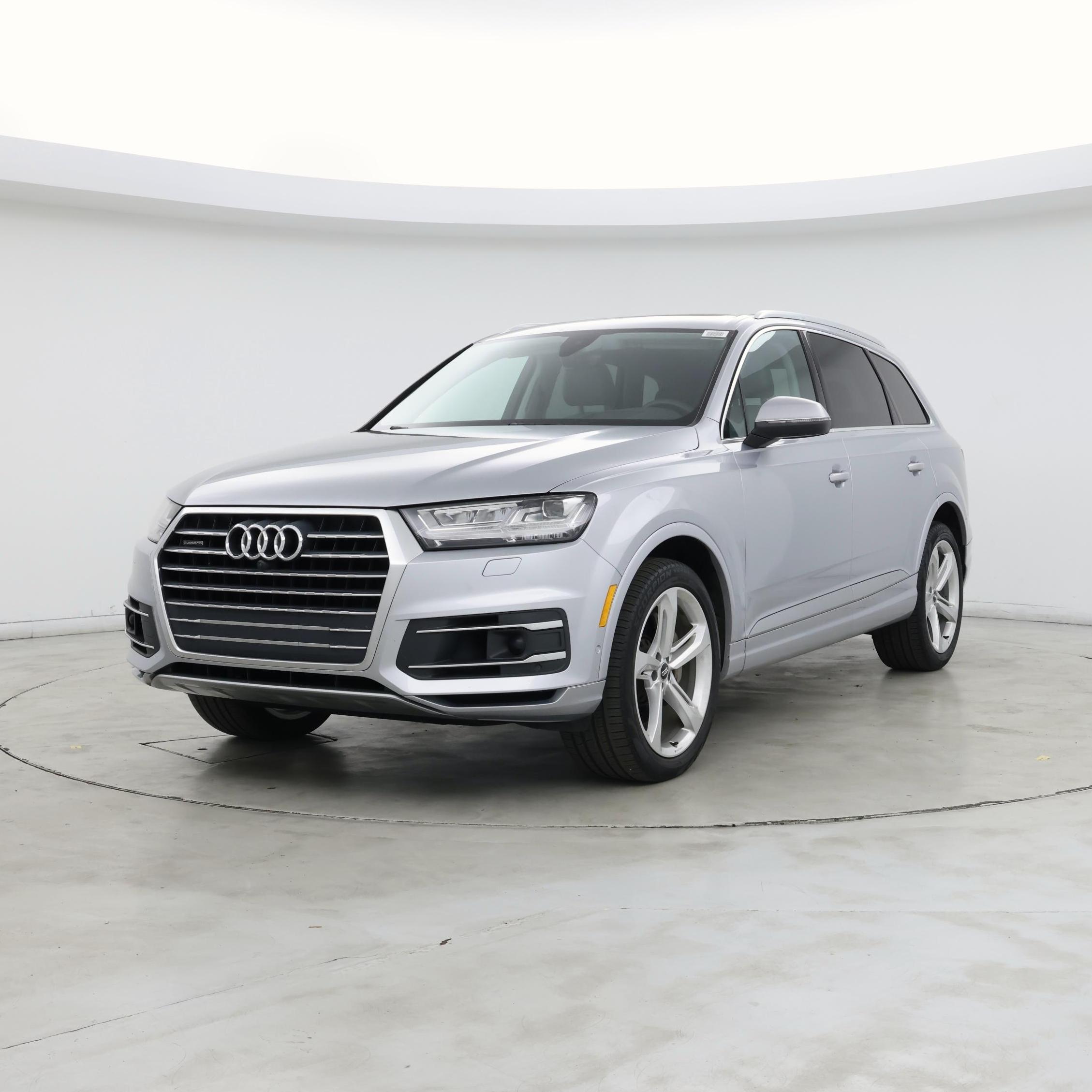 Thumbnail: 2019 Audi Q7 - 4