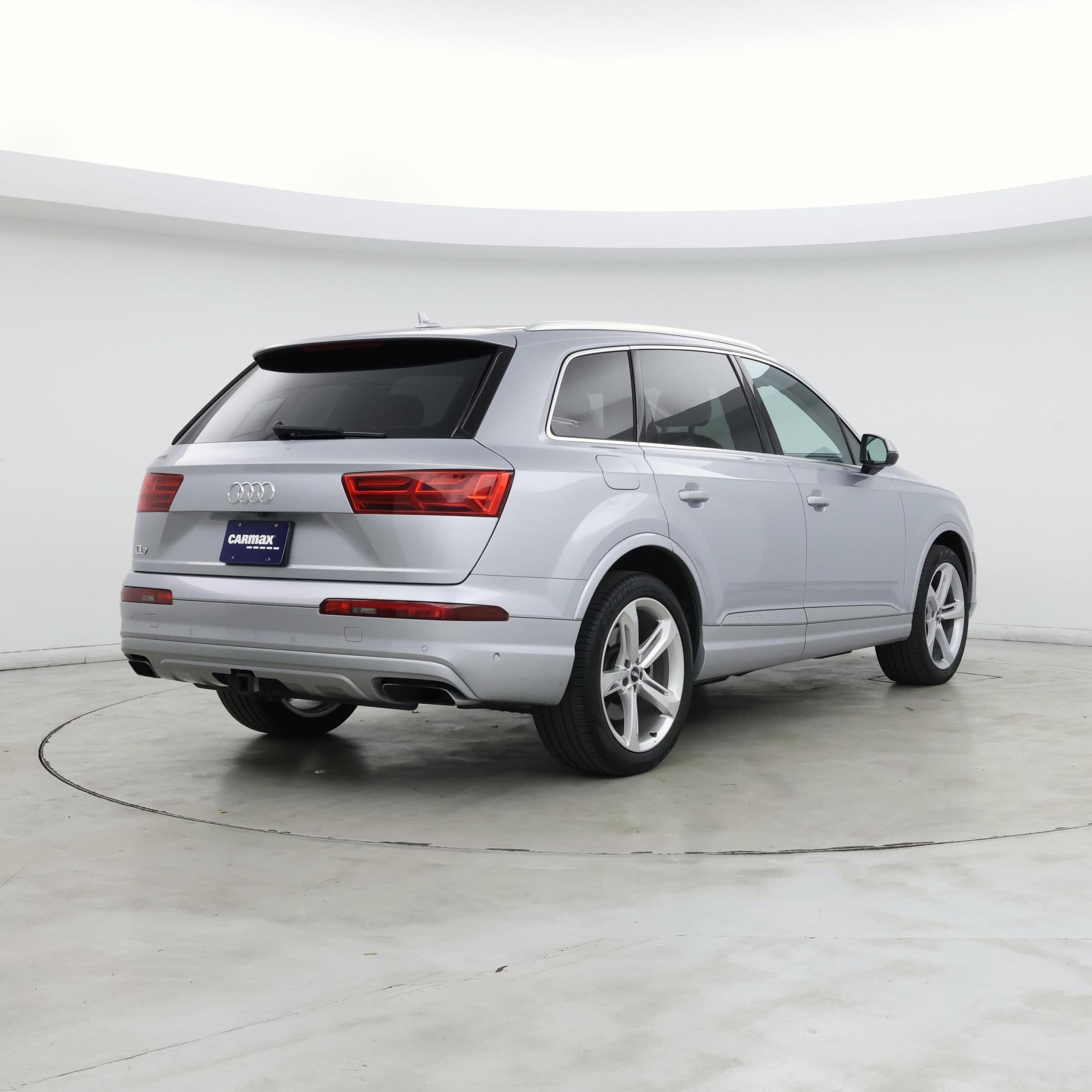 Thumbnail: 2019 Audi Q7 - 8