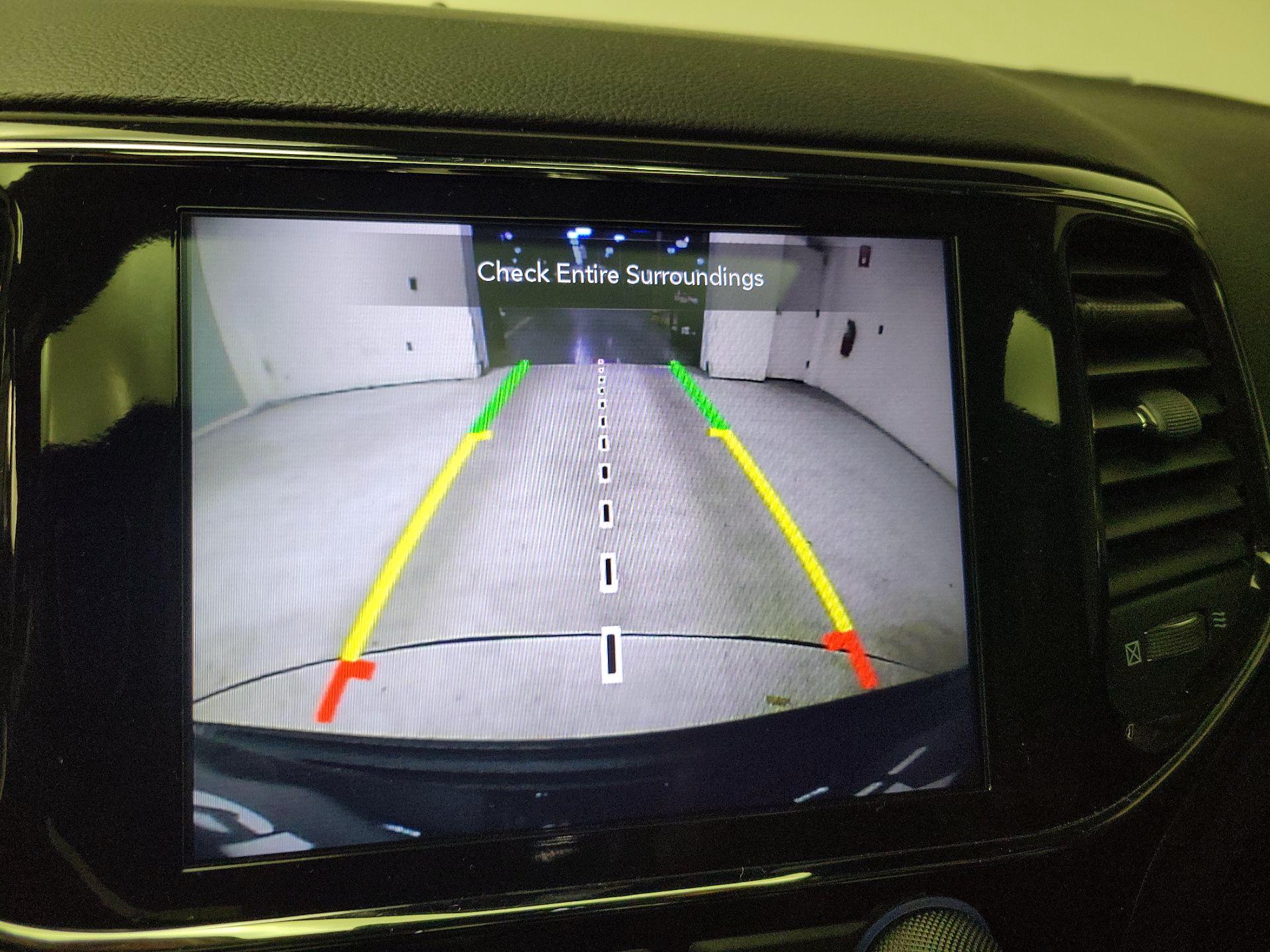 Thumbnail: 2021 Jeep Grand Cherokee - 15