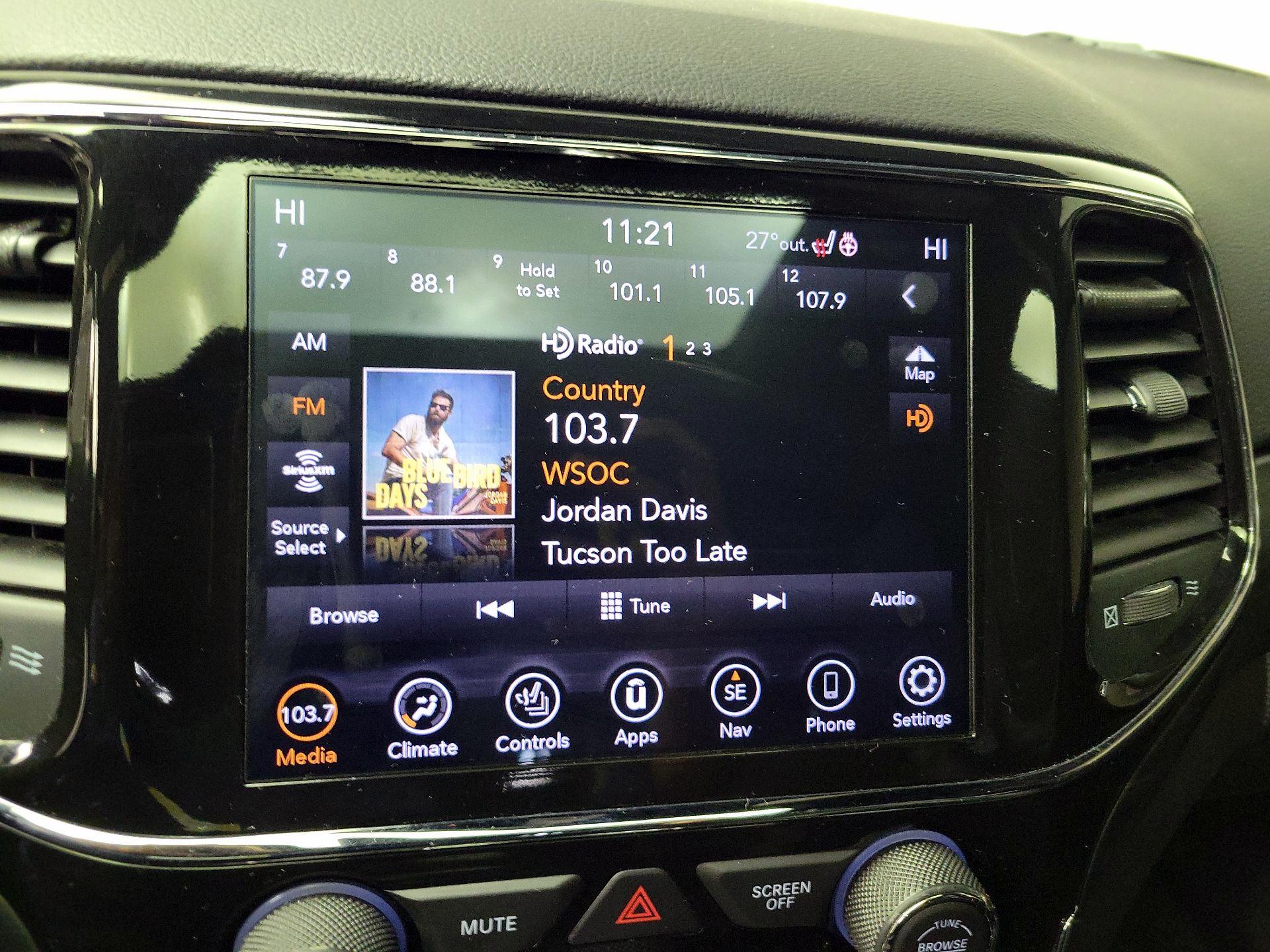 Thumbnail: 2021 Jeep Grand Cherokee - 16