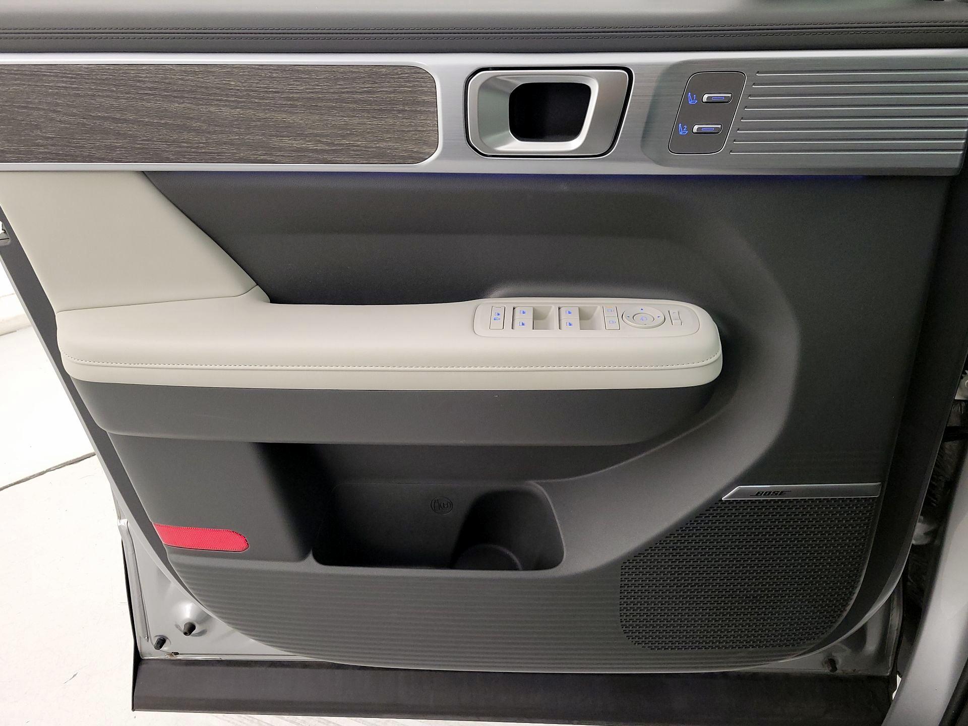 Thumbnail: 2024 Hyundai Santa Fe - 12