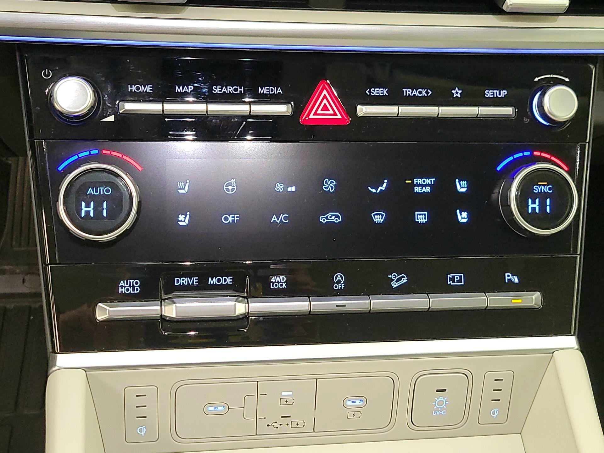 Thumbnail: 2024 Hyundai Santa Fe - 17