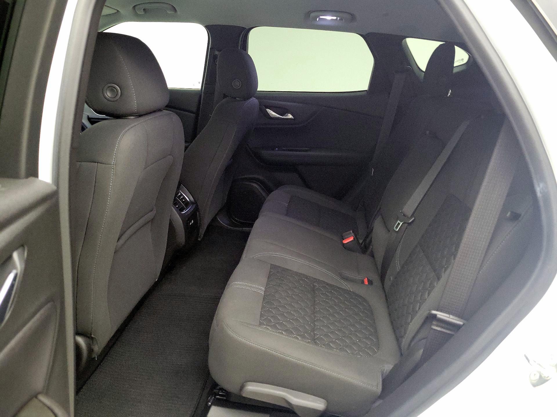 Thumbnail: 2021 Chevrolet Blazer - 19