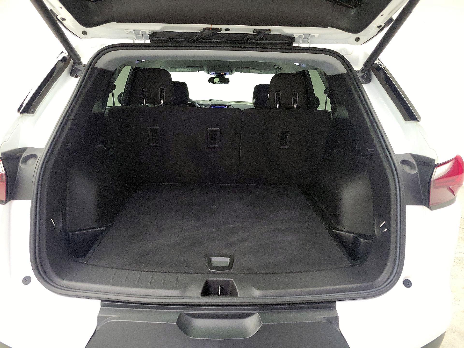 Thumbnail: 2021 Chevrolet Blazer - 20