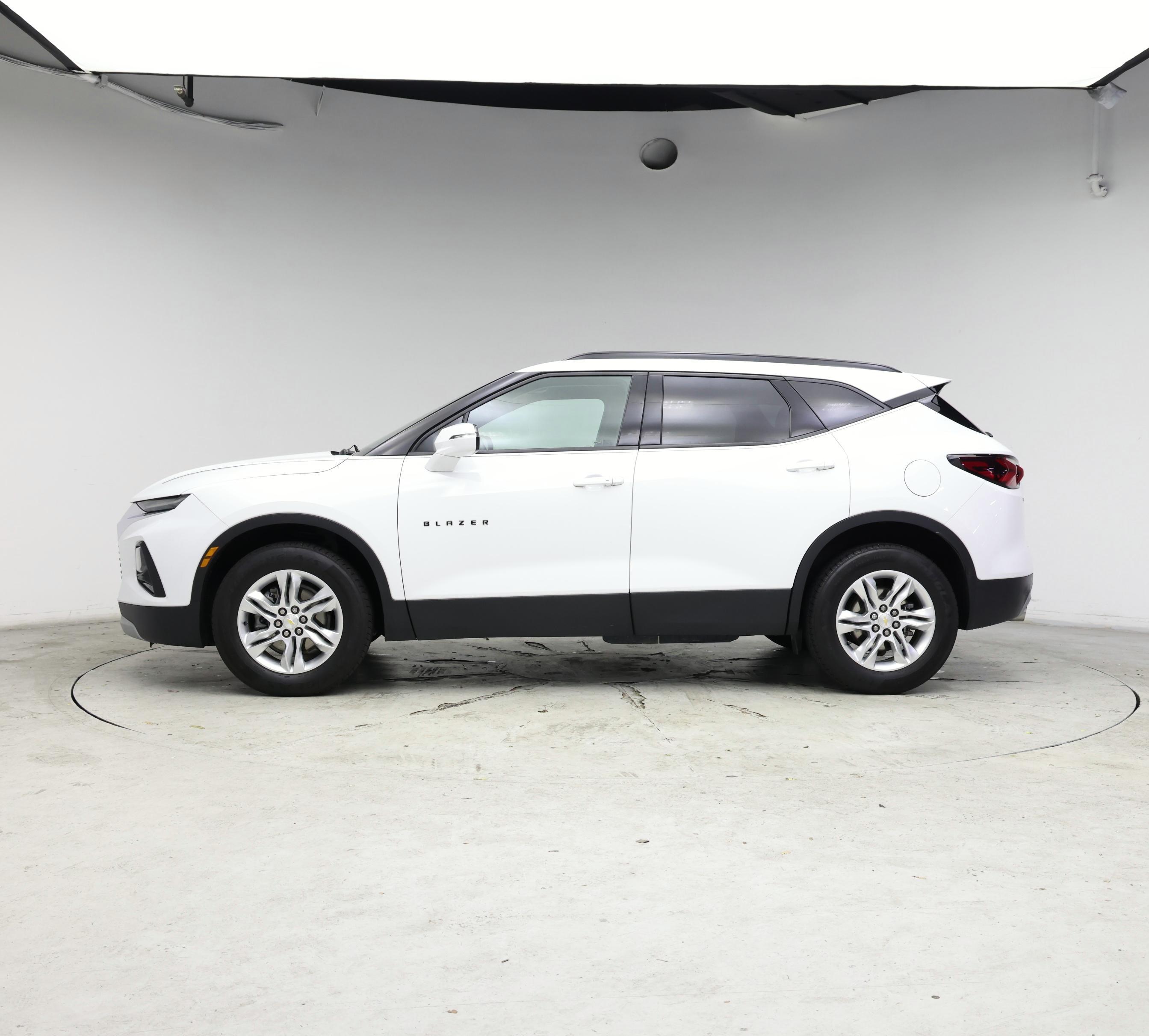 Thumbnail: 2021 Chevrolet Blazer - 3