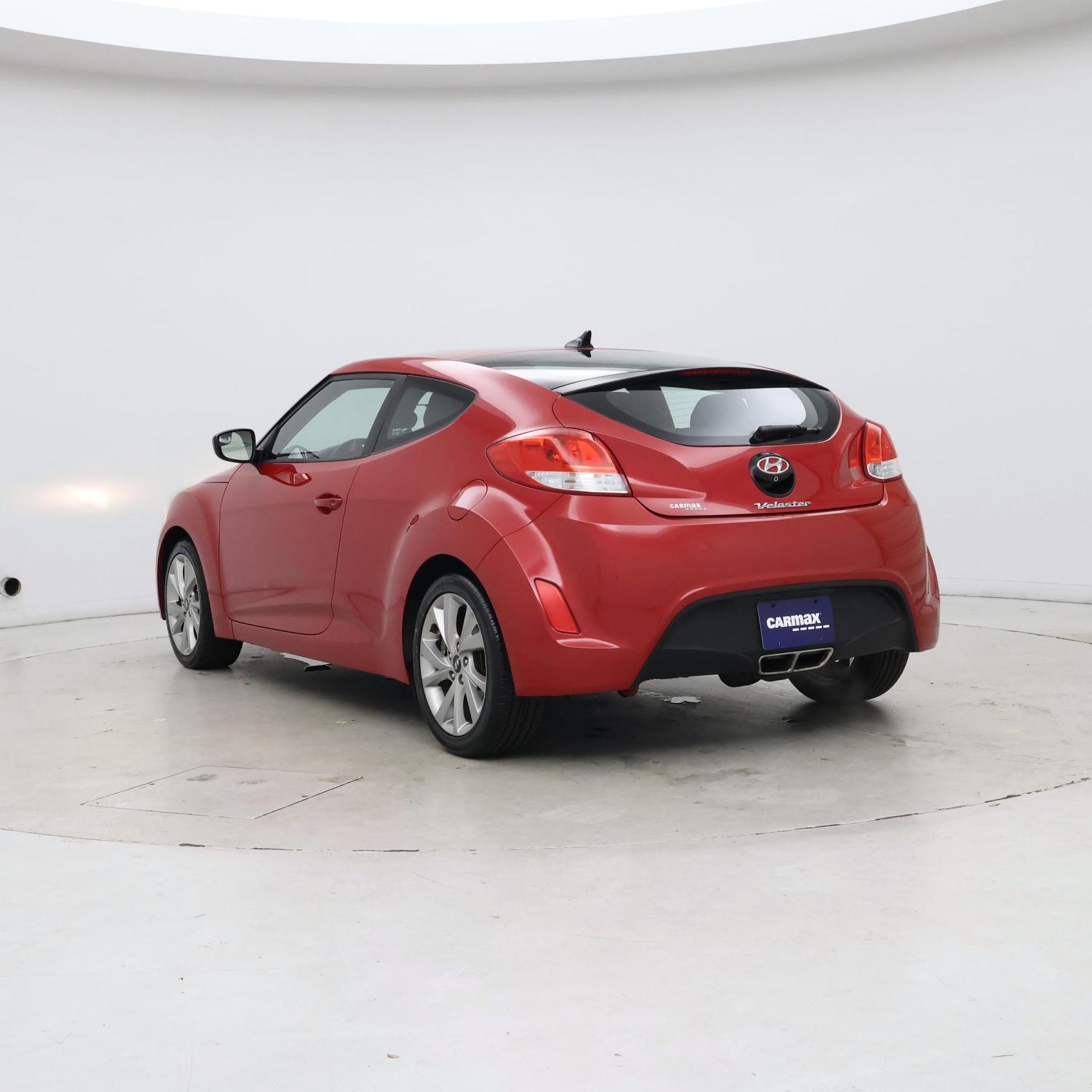 Thumbnail: 2016 Hyundai Veloster - 2