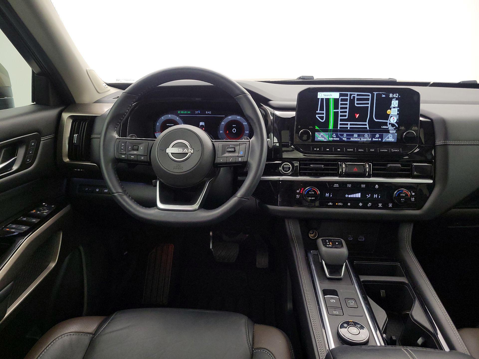 Thumbnail: 2023 Nissan Pathfinder - 10