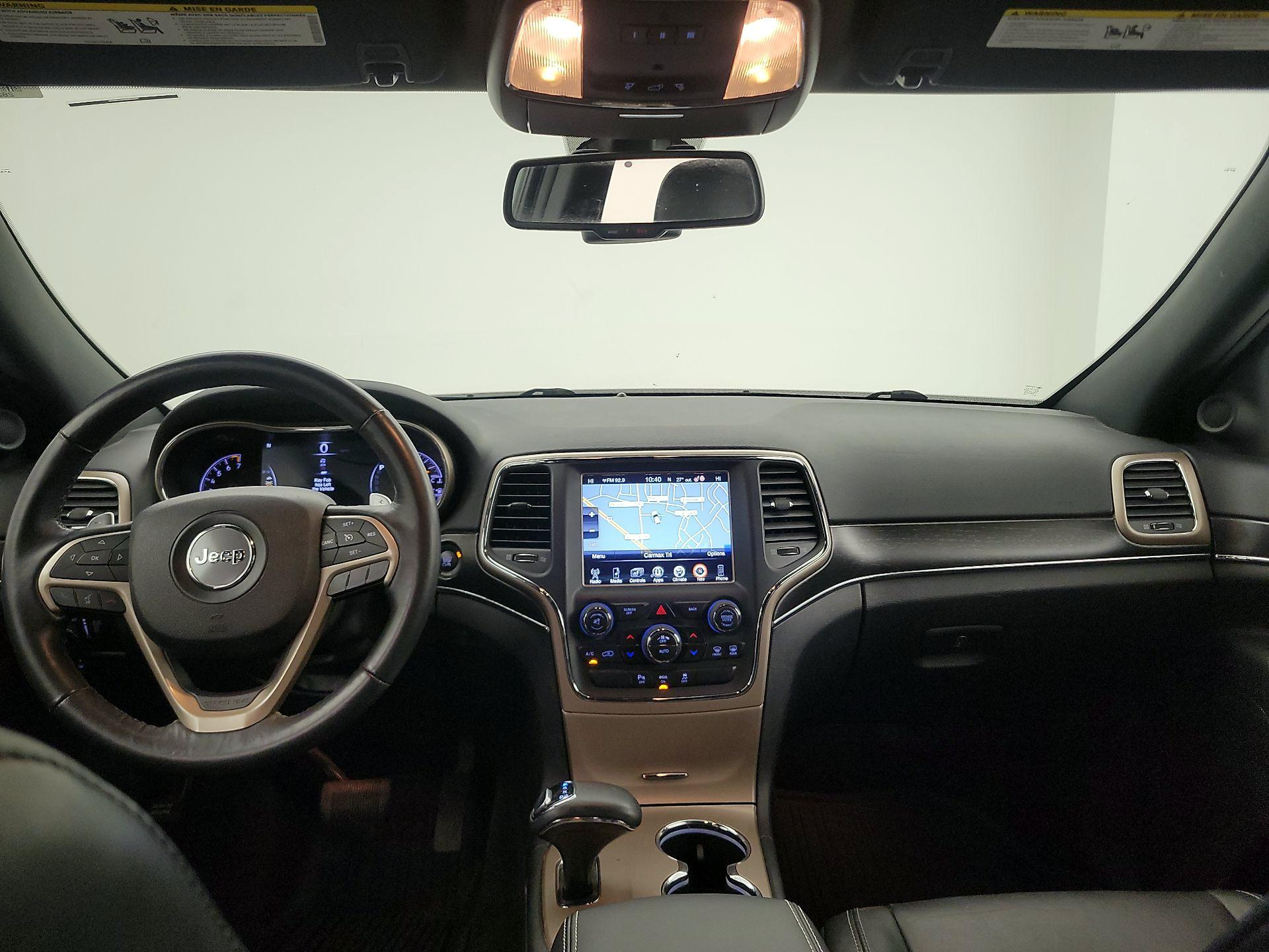 Thumbnail: 2015 Jeep Grand Cherokee - 9