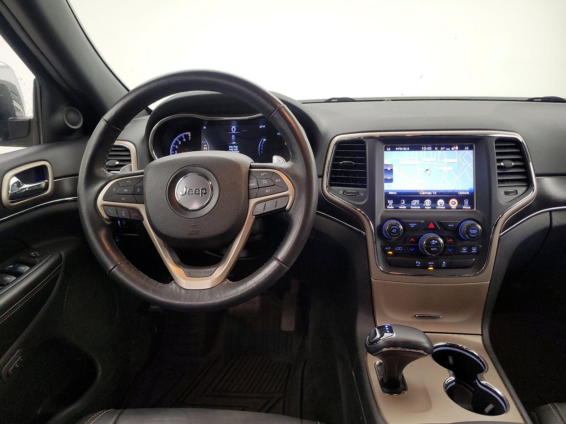 Thumbnail: 2015 Jeep Grand Cherokee - 10