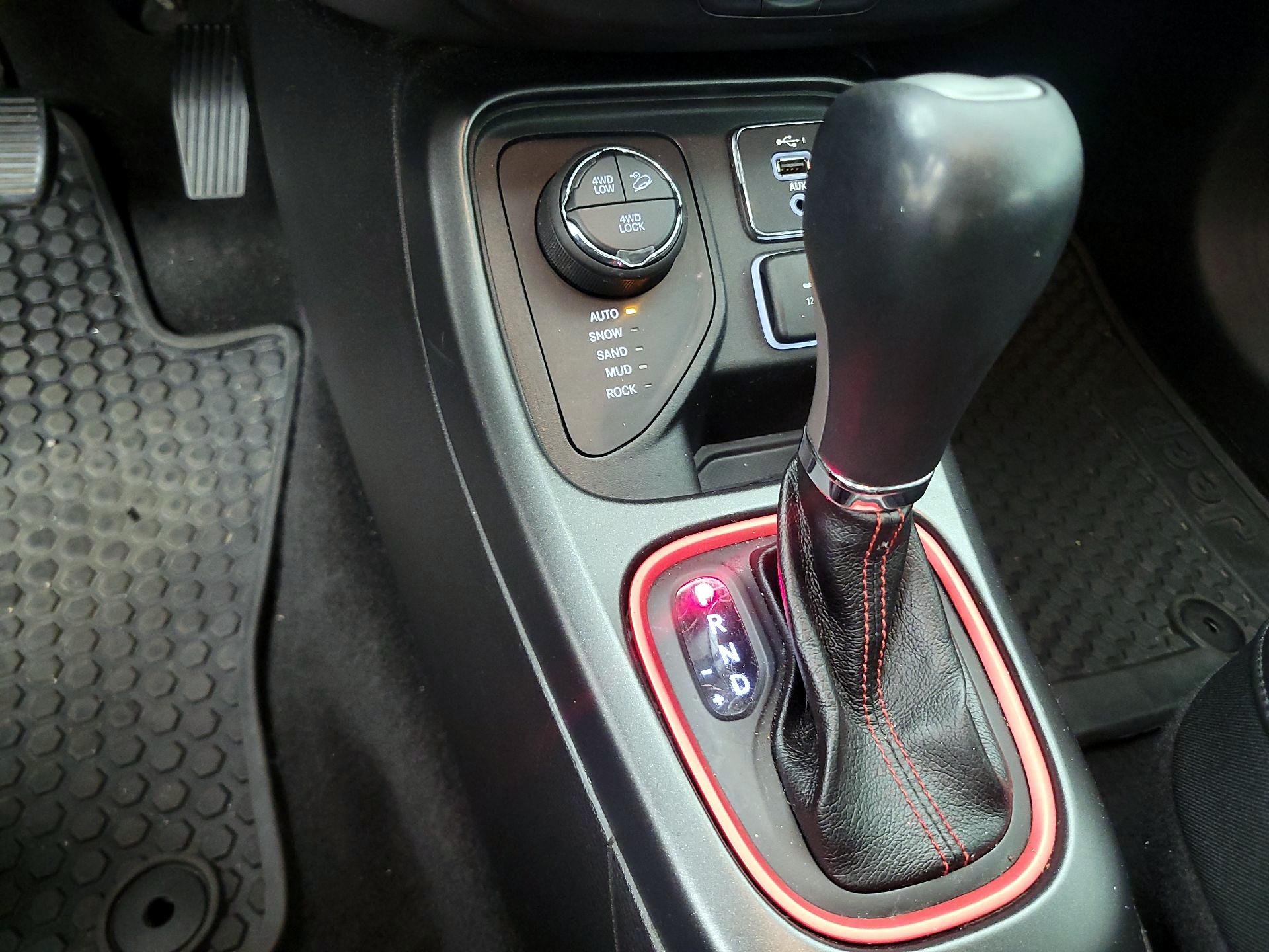 Thumbnail: 2019 Jeep Compass - 17