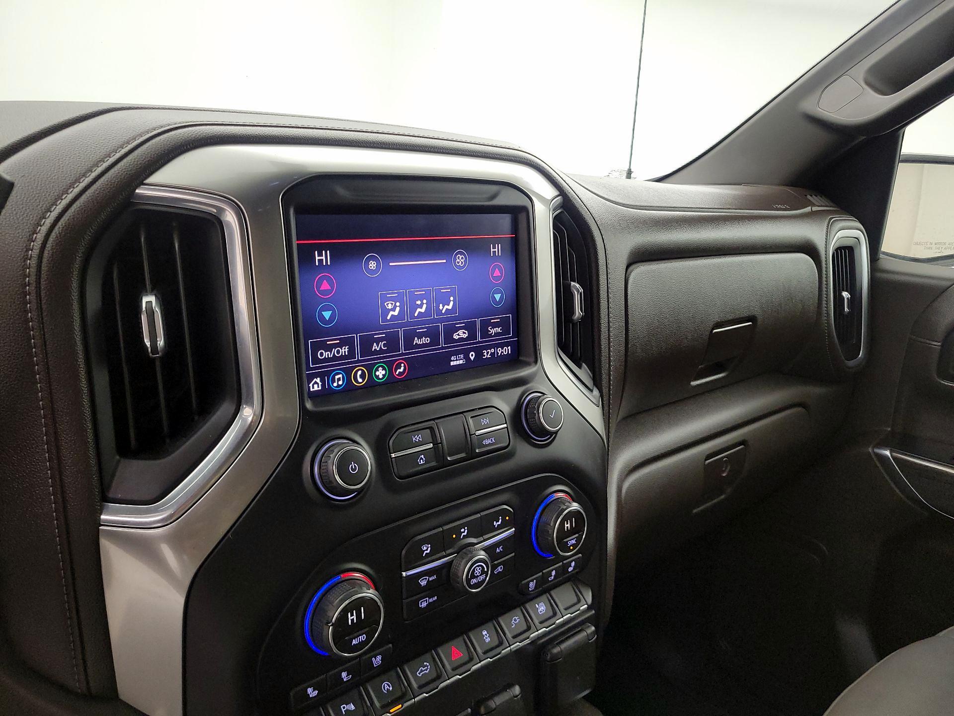 Thumbnail: 2019 Chevrolet Silverado 1500 - 16