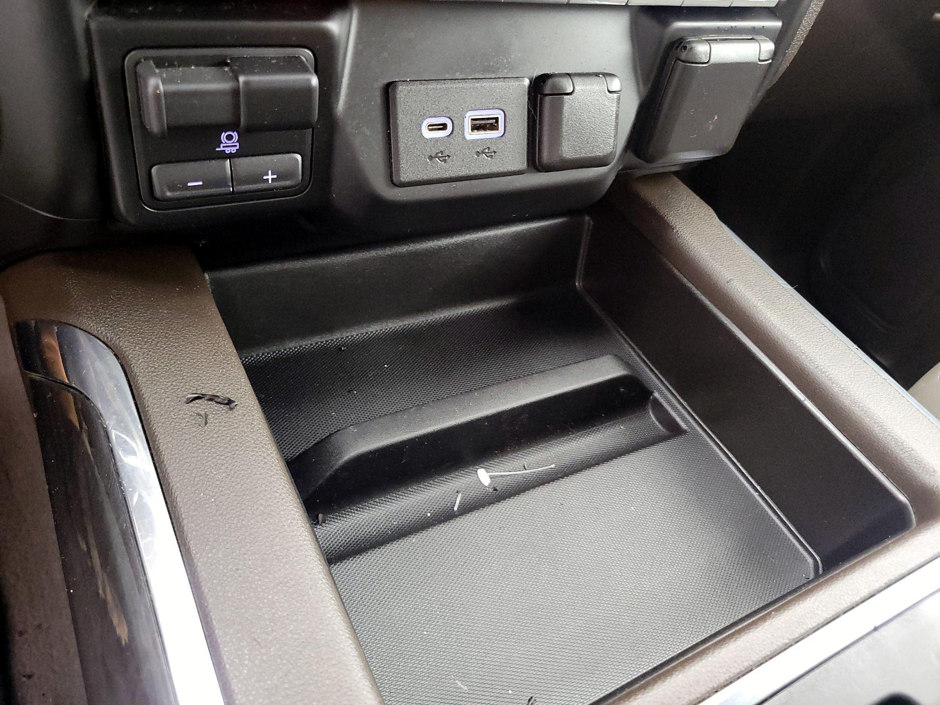 Thumbnail: 2019 Chevrolet Silverado 1500 - 18