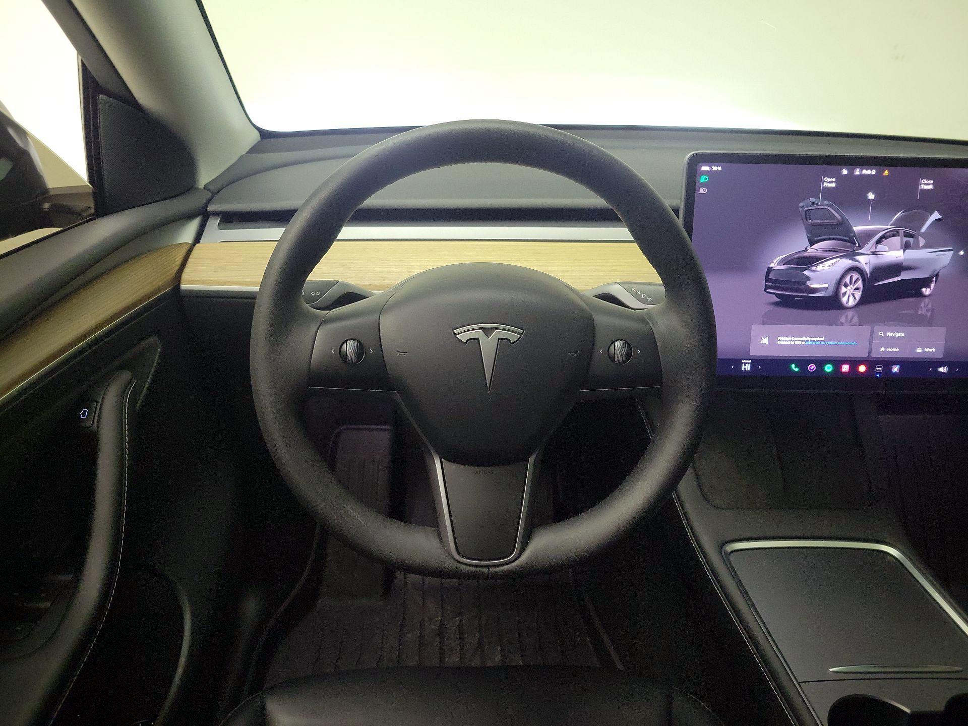 Thumbnail: 2024 Tesla Model Y - 10