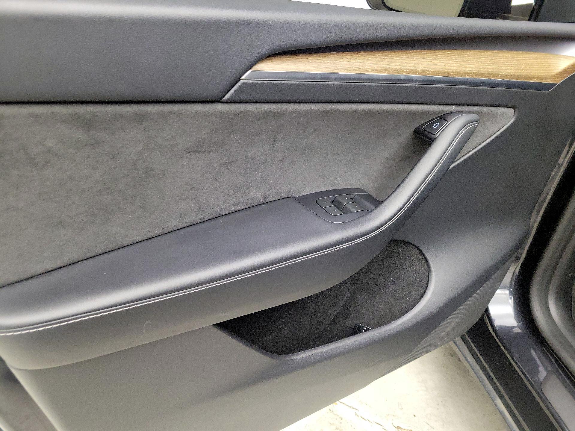 Thumbnail: 2024 Tesla Model Y - 12