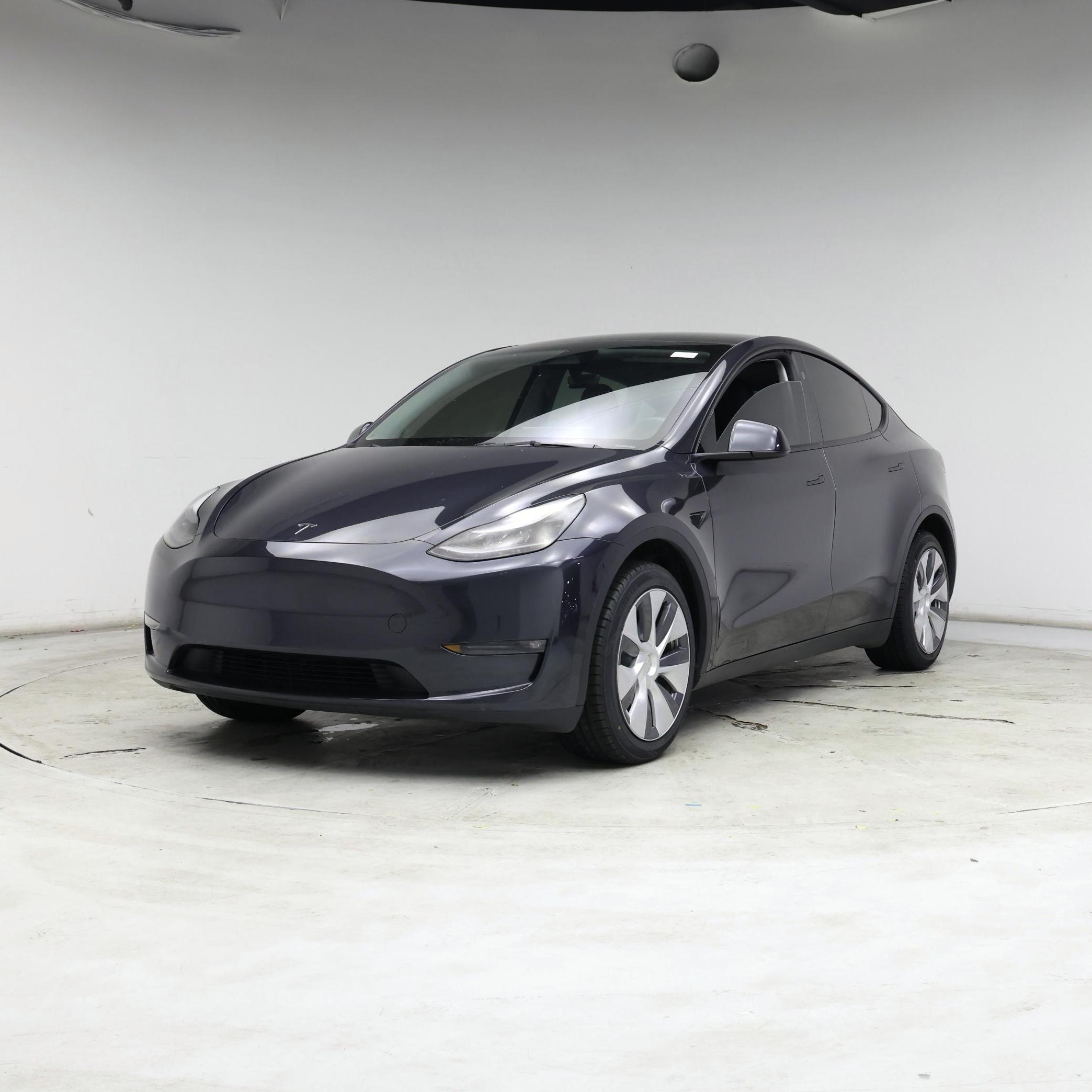 Thumbnail: 2024 Tesla Model Y - 4