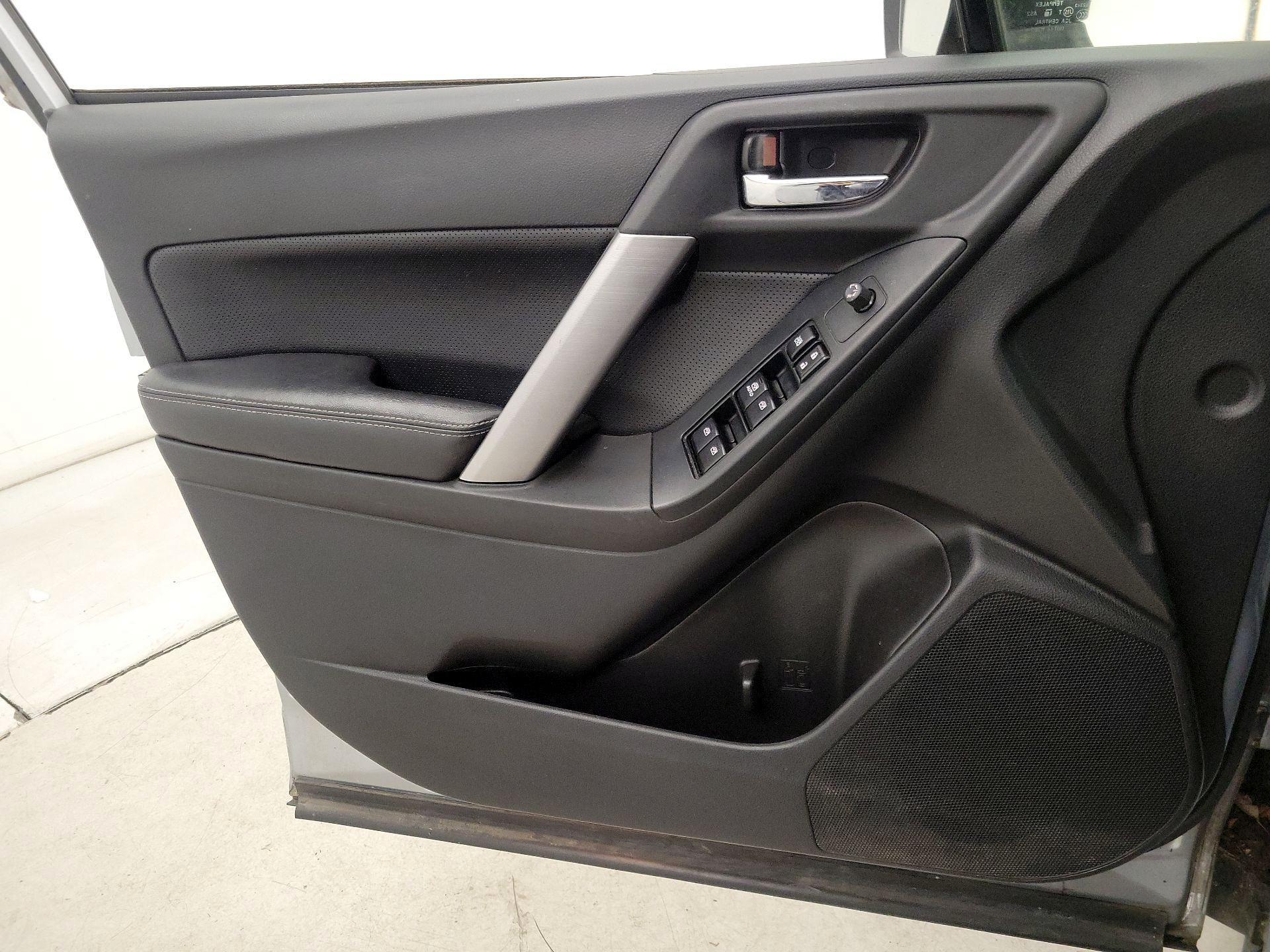 Thumbnail: 2014 Subaru Forester - 12