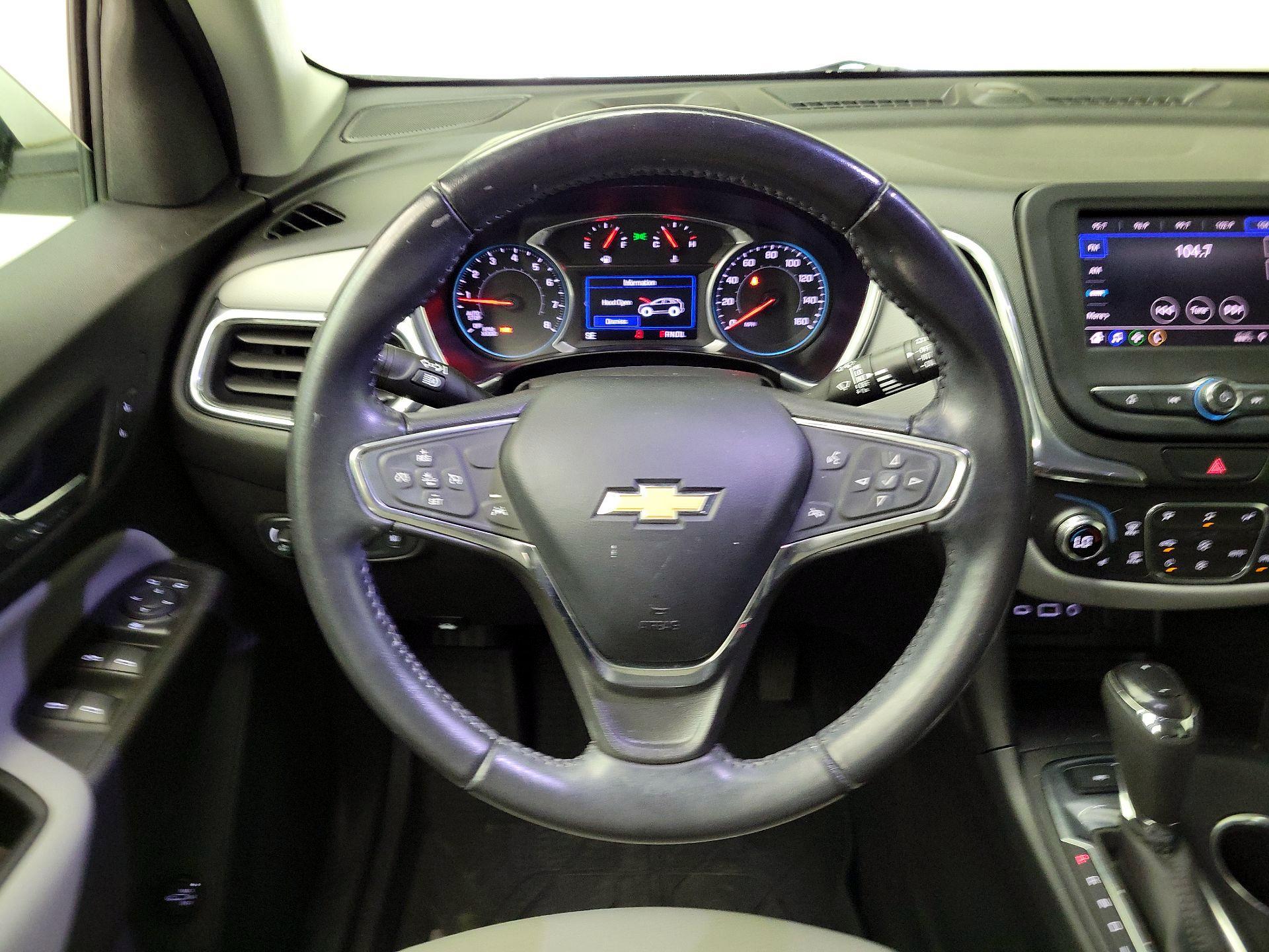 Thumbnail: 2021 Chevrolet Equinox - 10