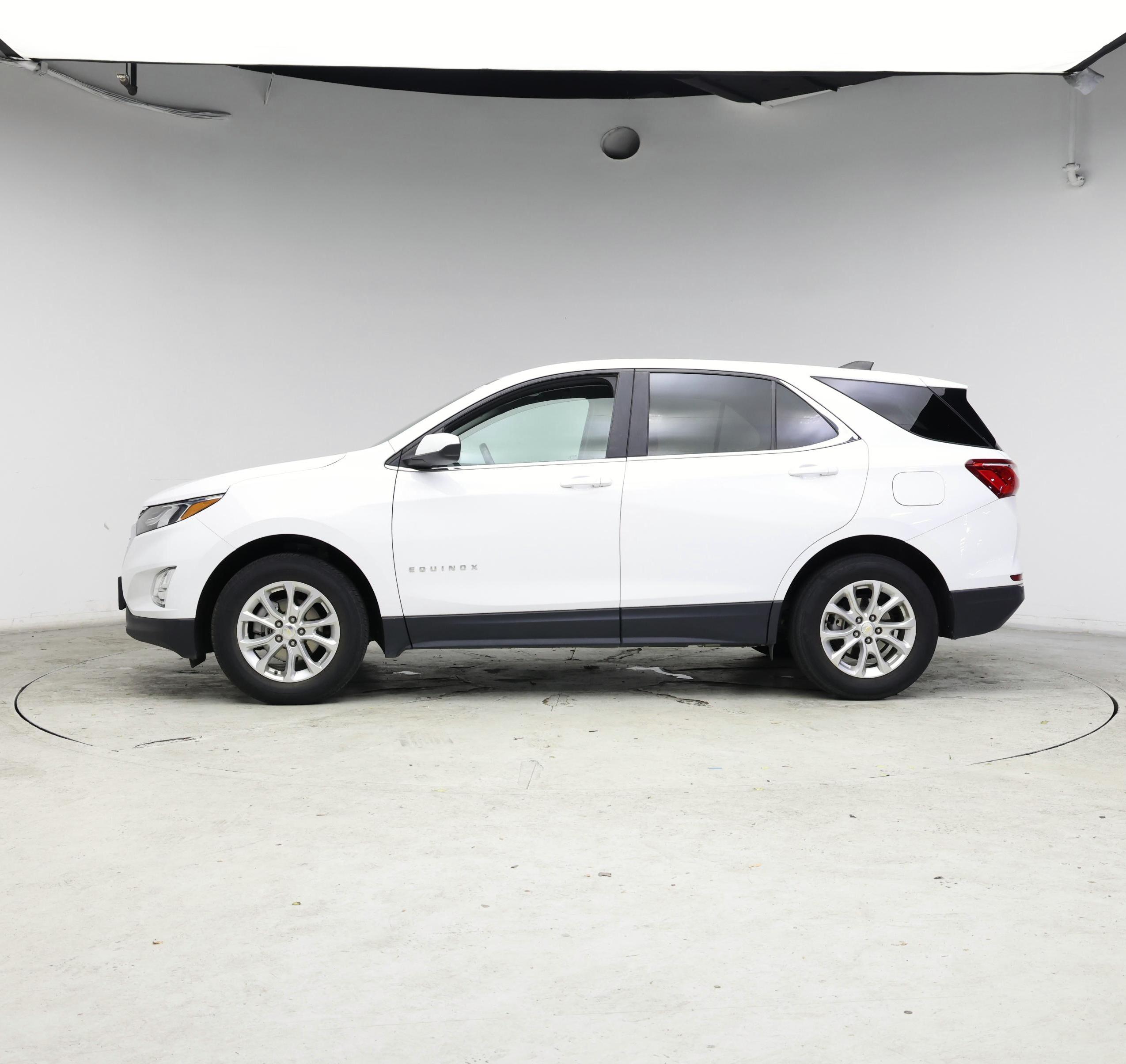 Thumbnail: 2021 Chevrolet Equinox - 3