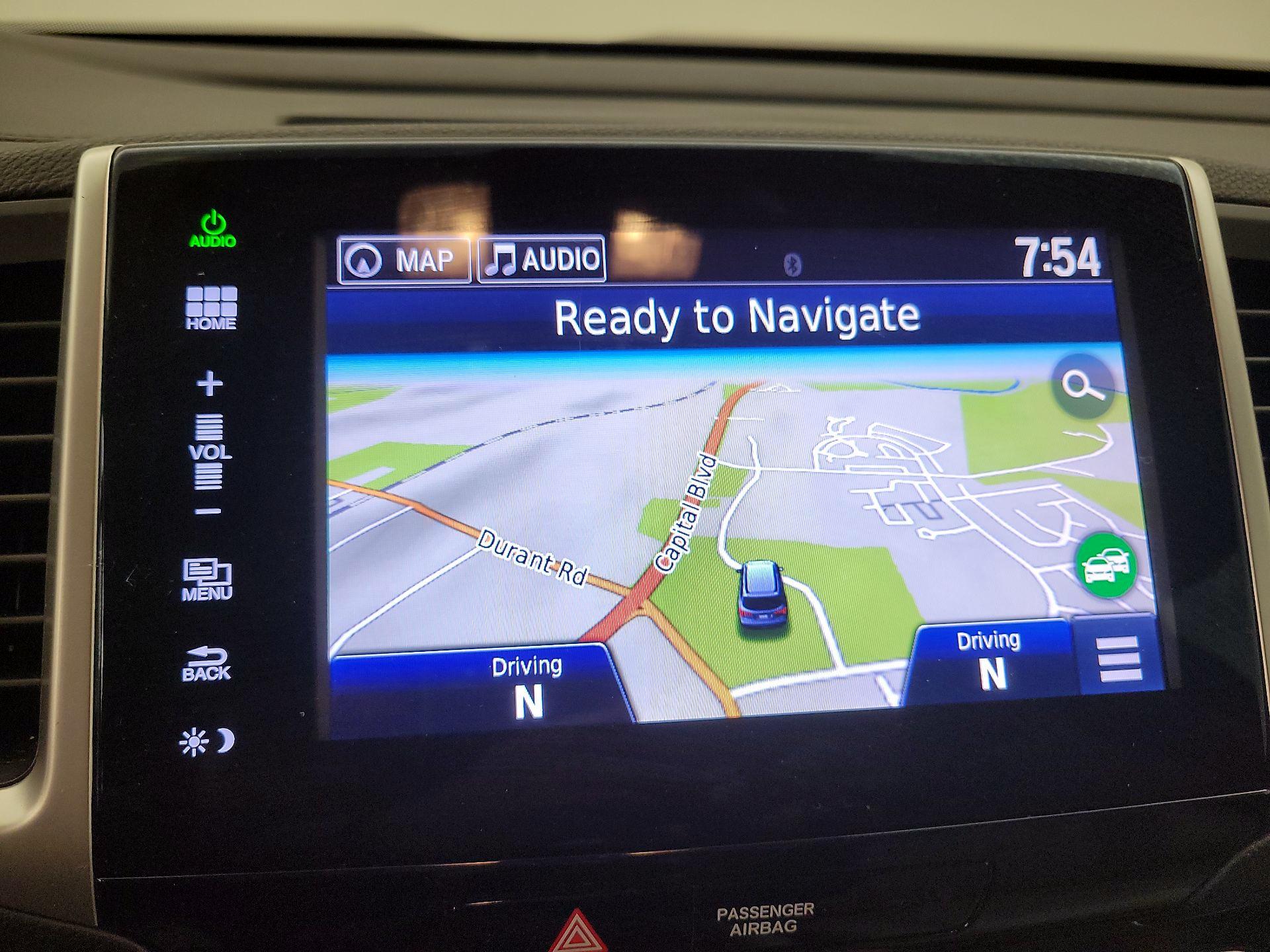 Thumbnail: 2016 Honda Pilot - 14