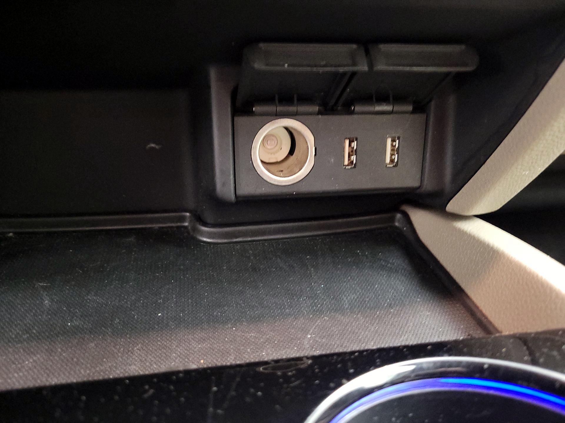 Thumbnail: 2016 Honda Pilot - 19