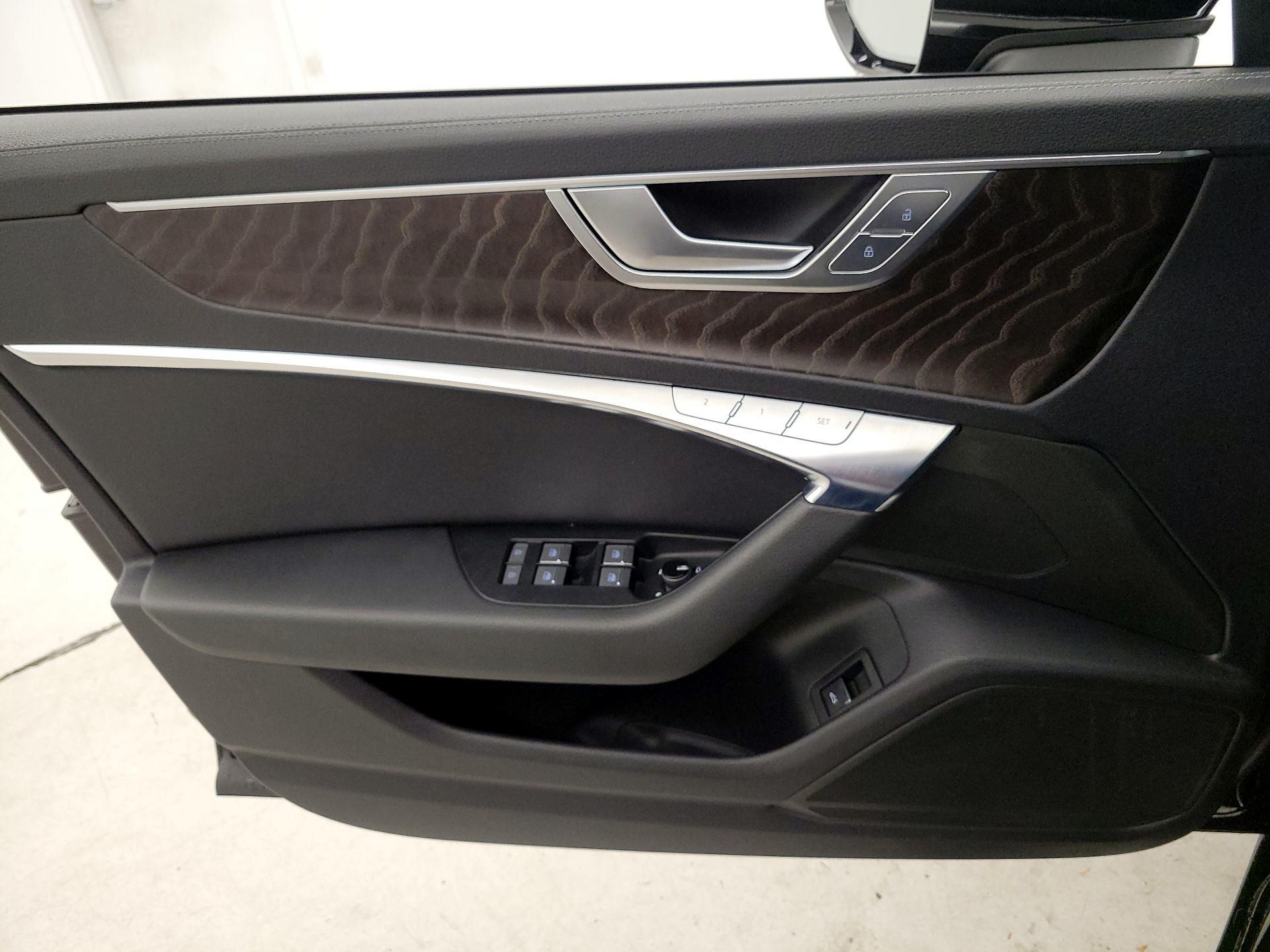 Thumbnail: 2019 Audi A6 - 12