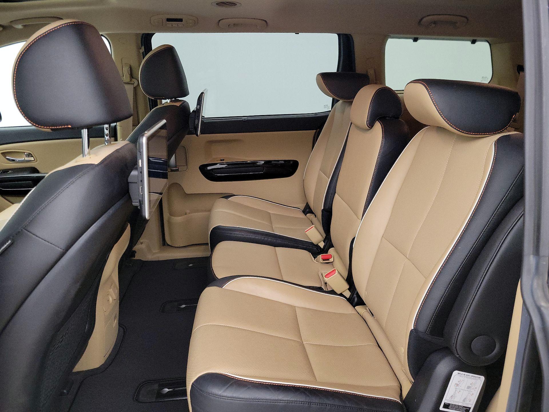 Thumbnail: 2019 Kia Sedona - 20