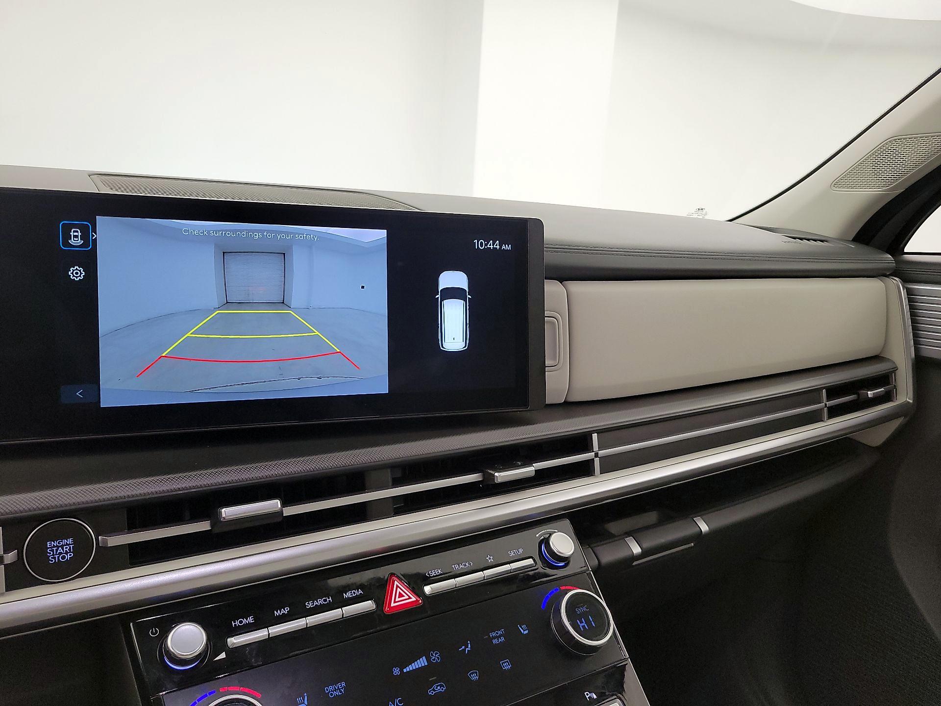 Thumbnail: 2025 Hyundai Santa Fe - 14